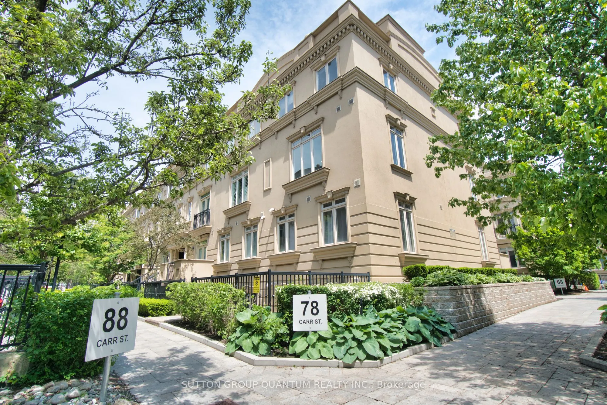 78 CARR Street, #TH 21