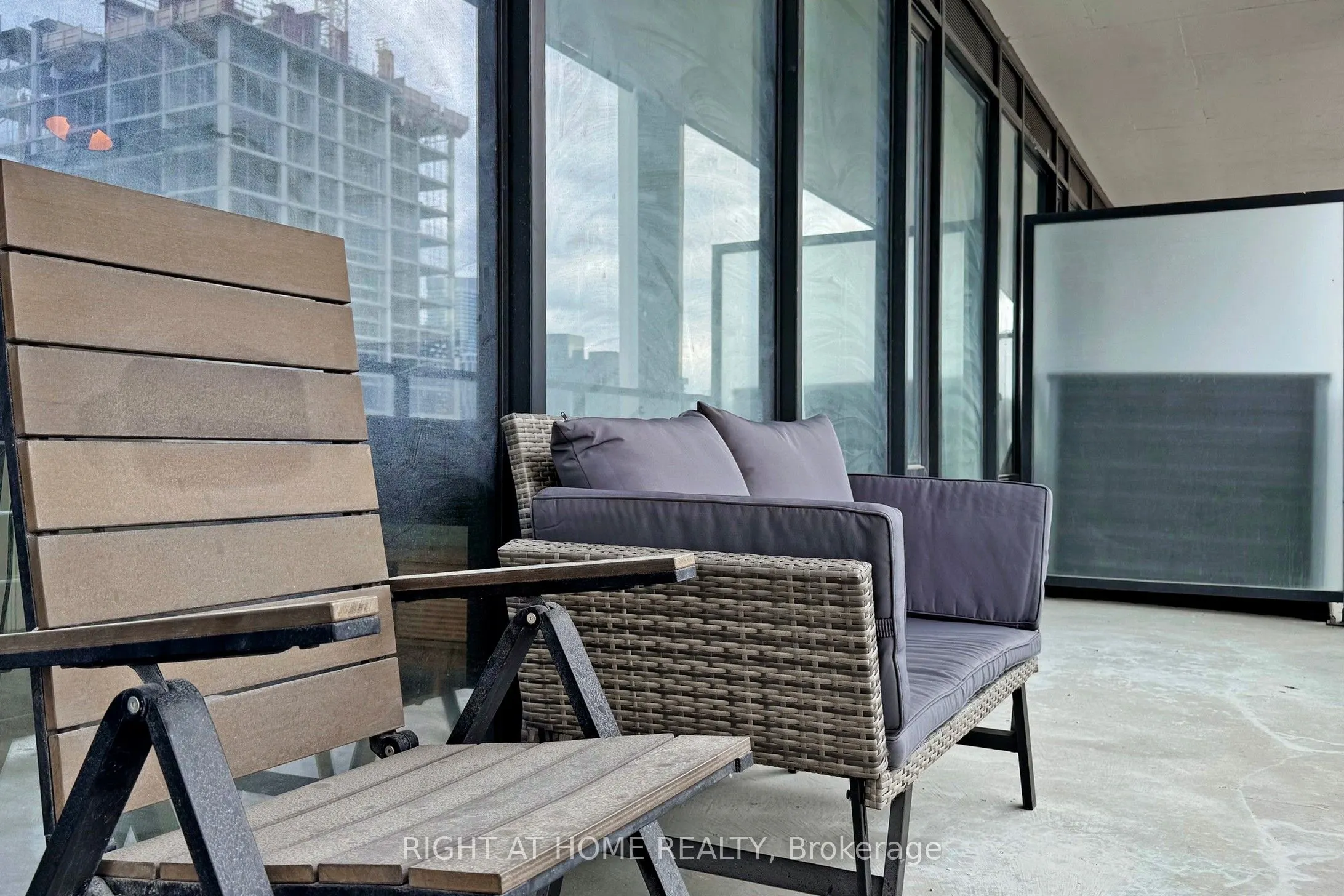 55 Ontario Street, #1601