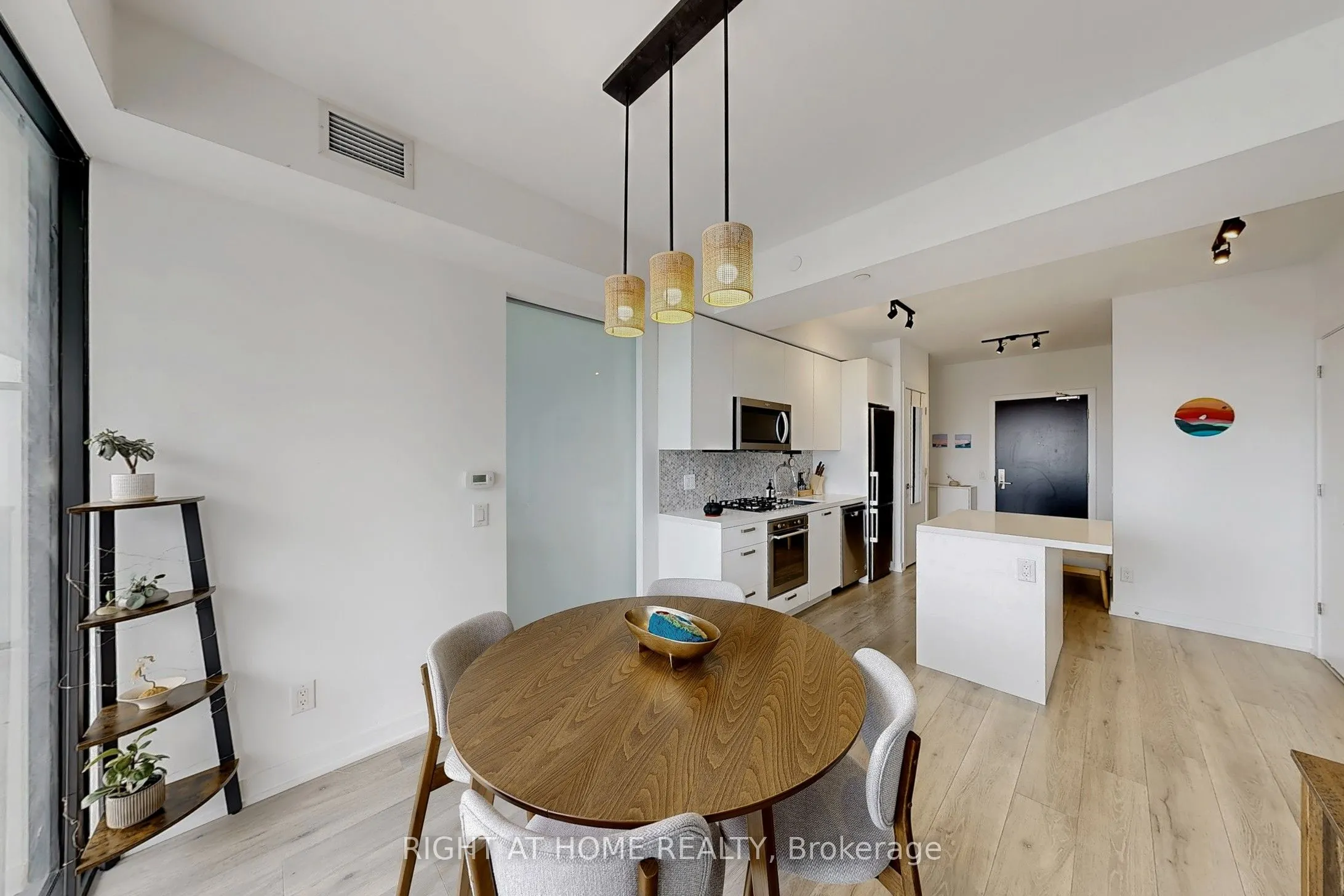 55 Ontario Street, #1601
