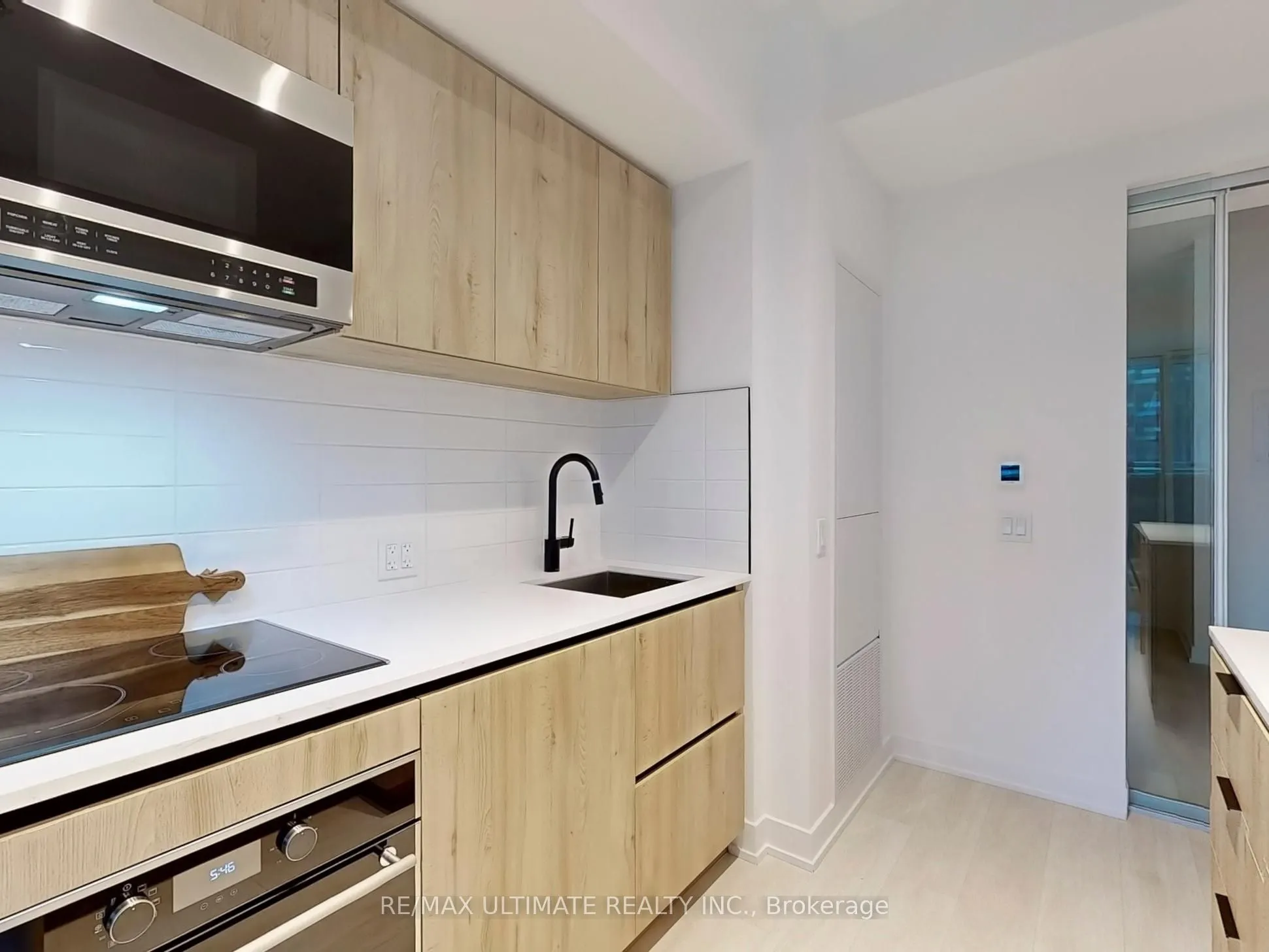 117 Broadway Avenue #207