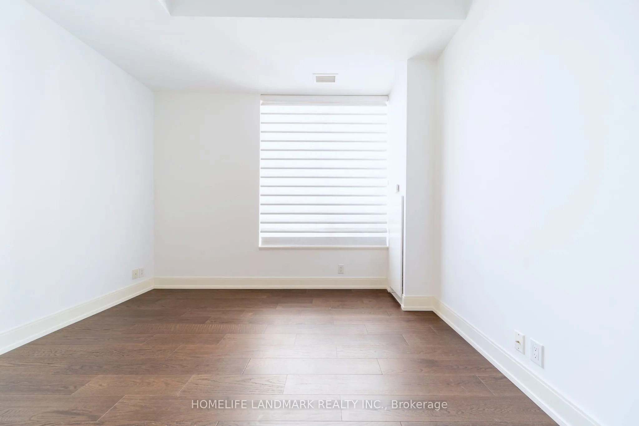 21 Balmuto Street, #3301