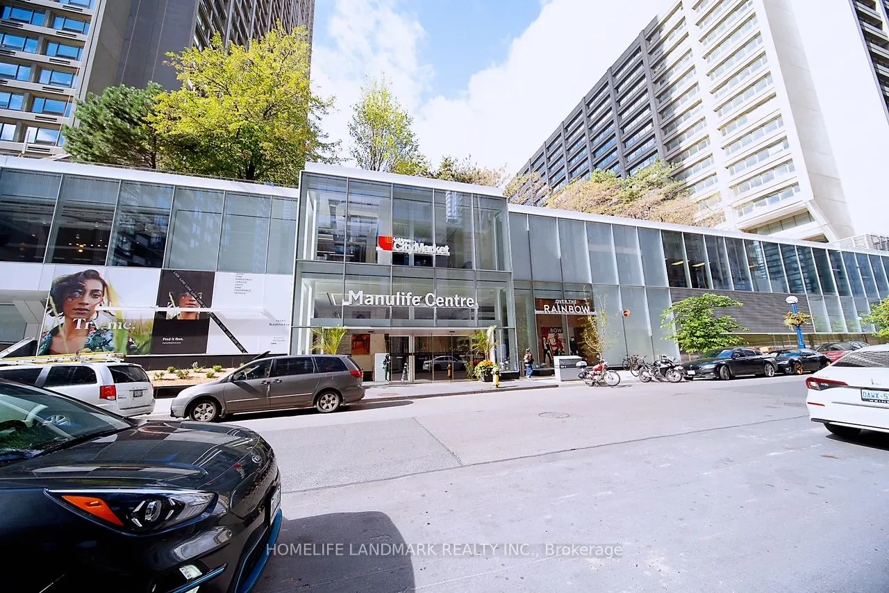 21 Balmuto Street, #3301
