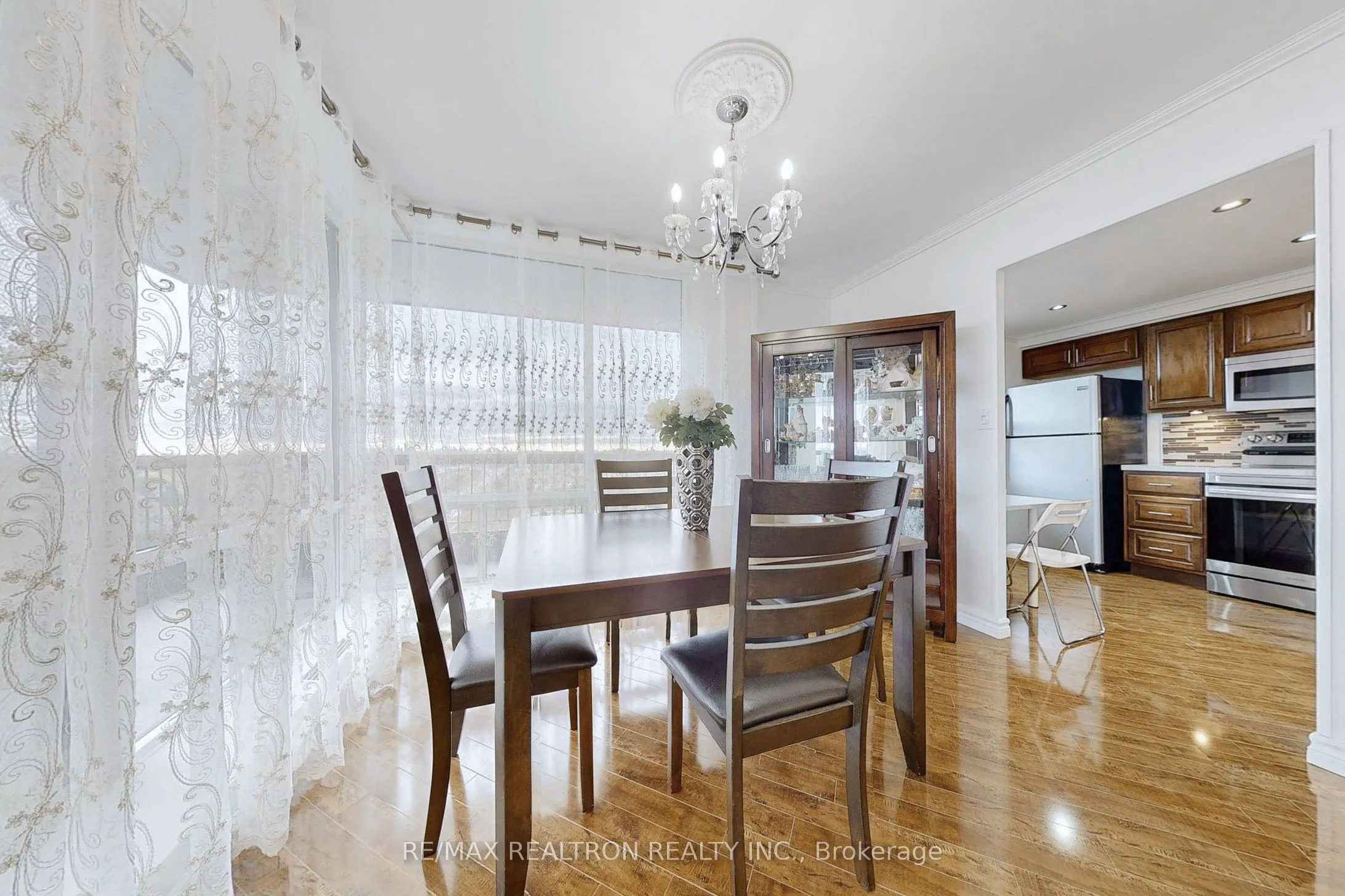 135 Antibes Drive, #1706