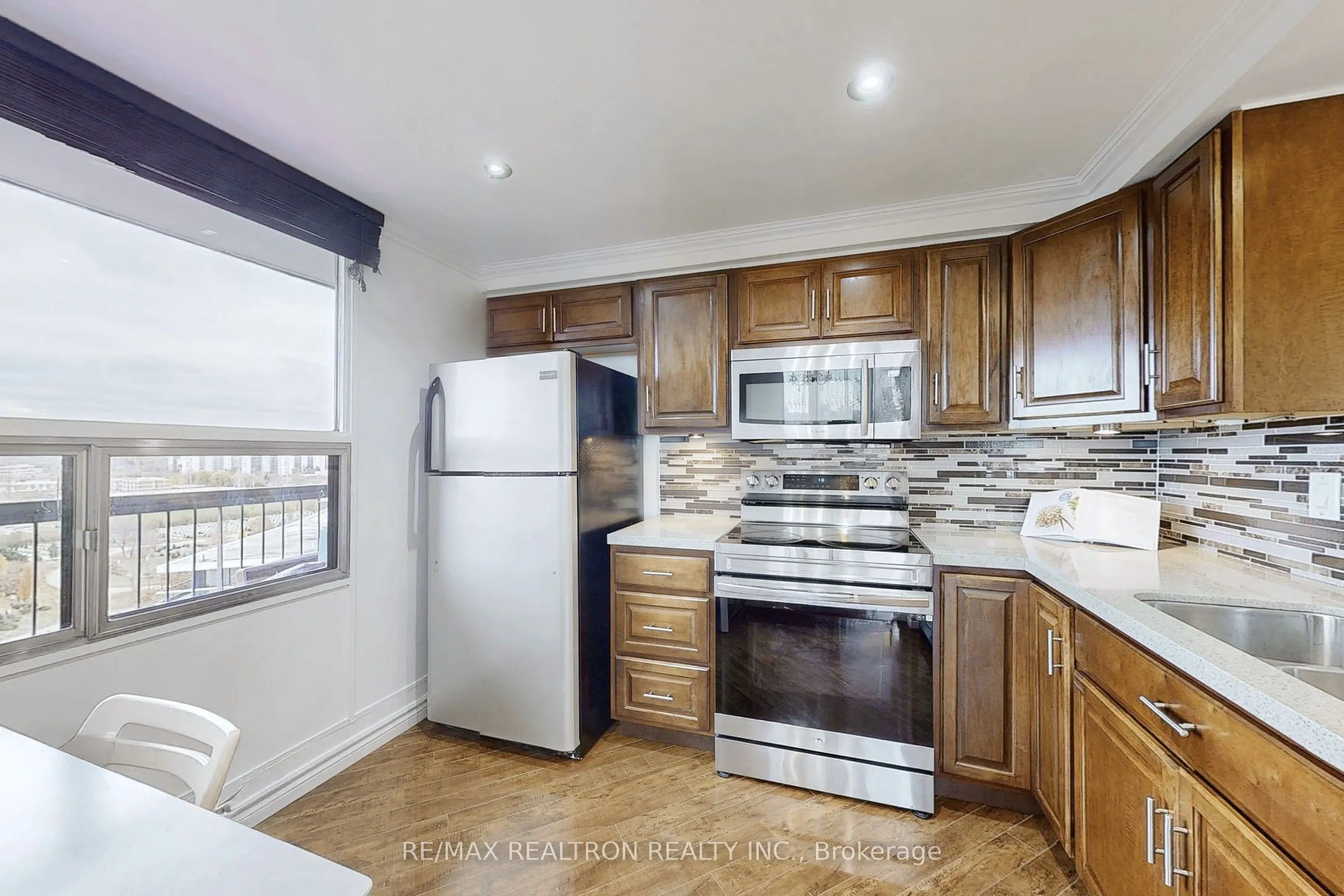 135 Antibes Drive, #1706