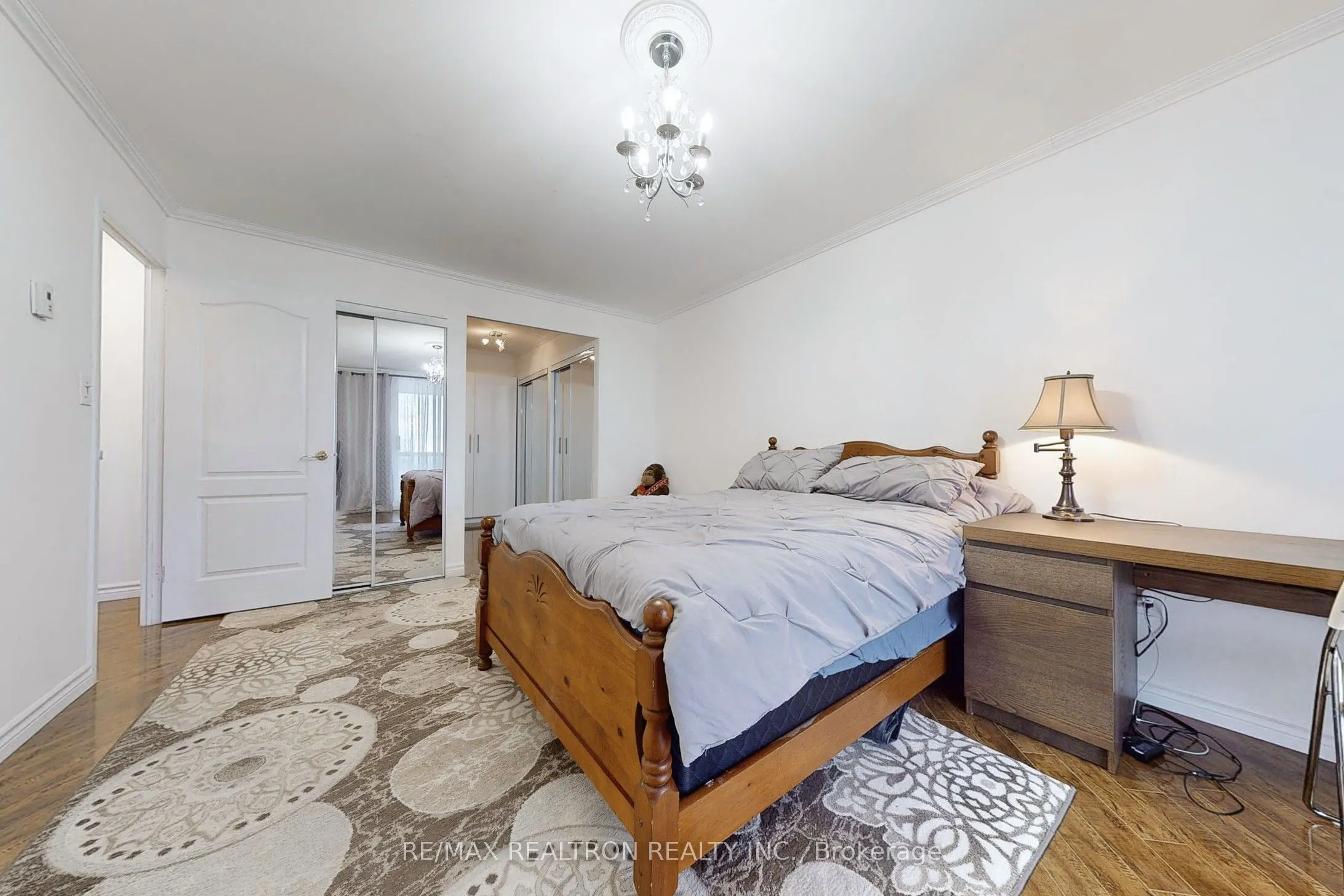 135 Antibes Drive, #1706