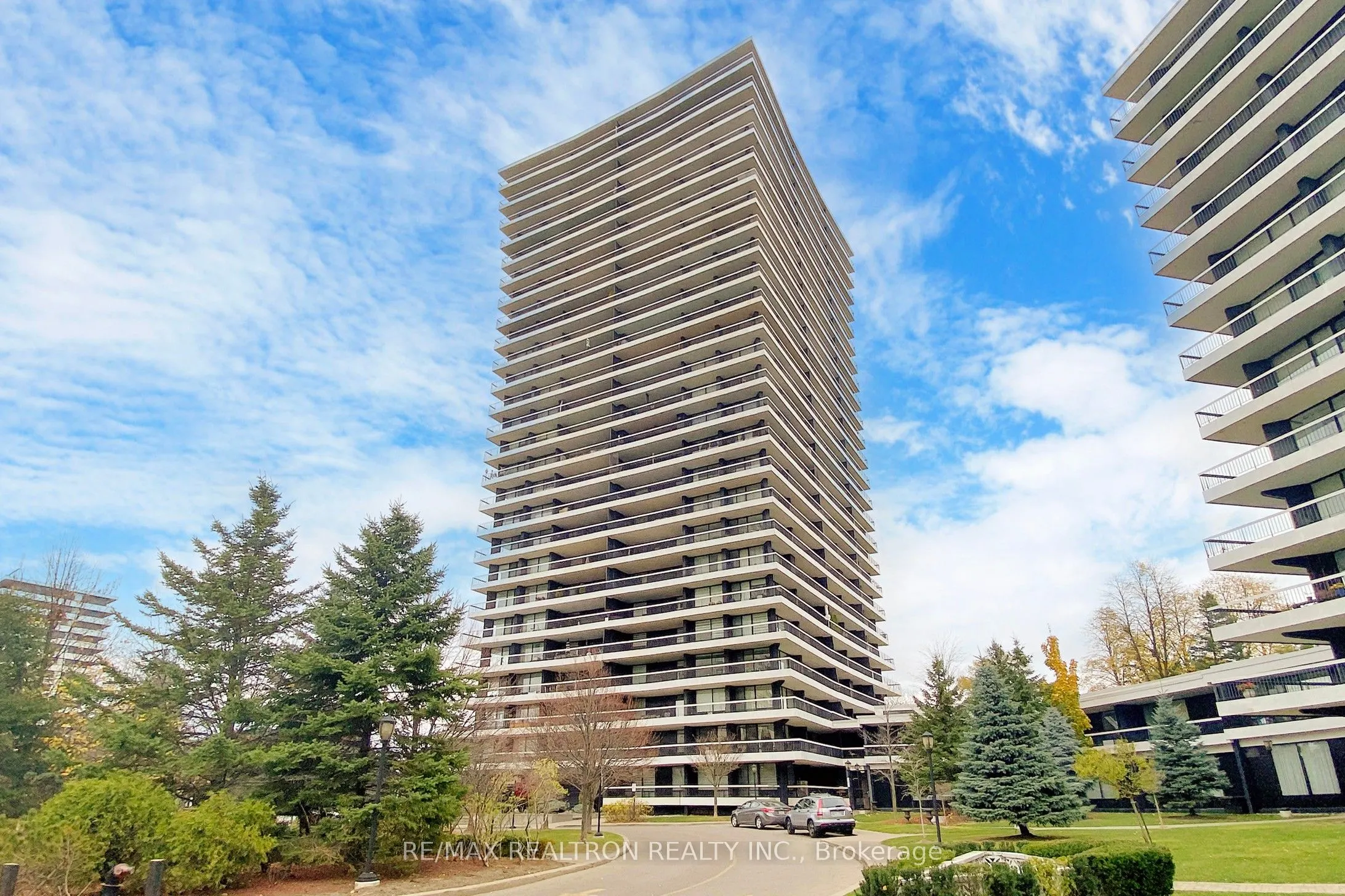 135 Antibes Drive, #1706