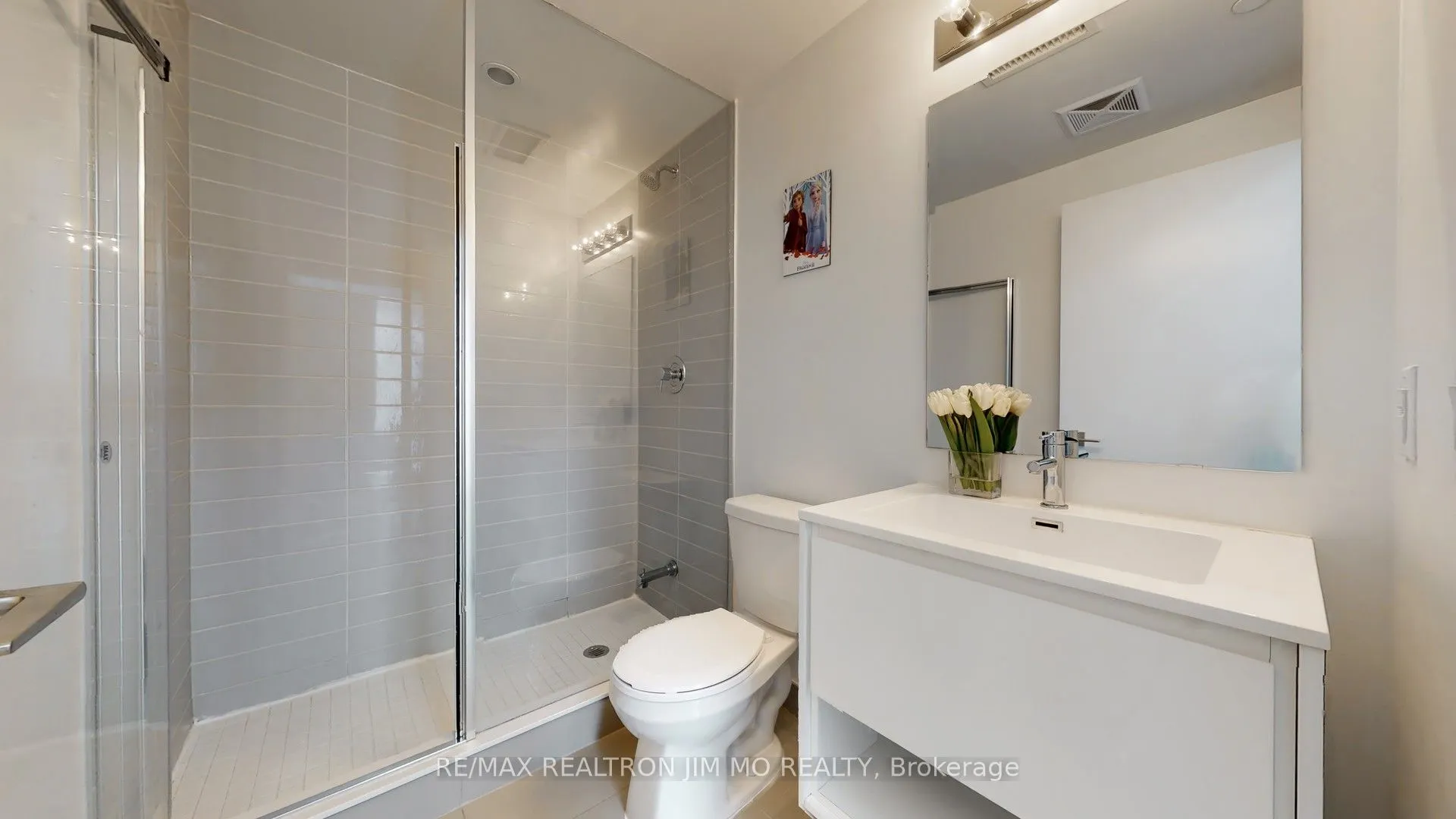 159 Wellesley Street E, #401