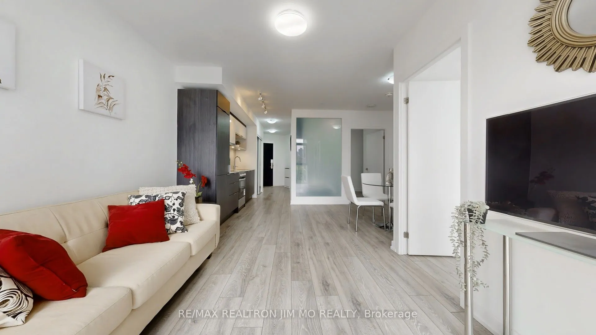 159 Wellesley Street E, #401