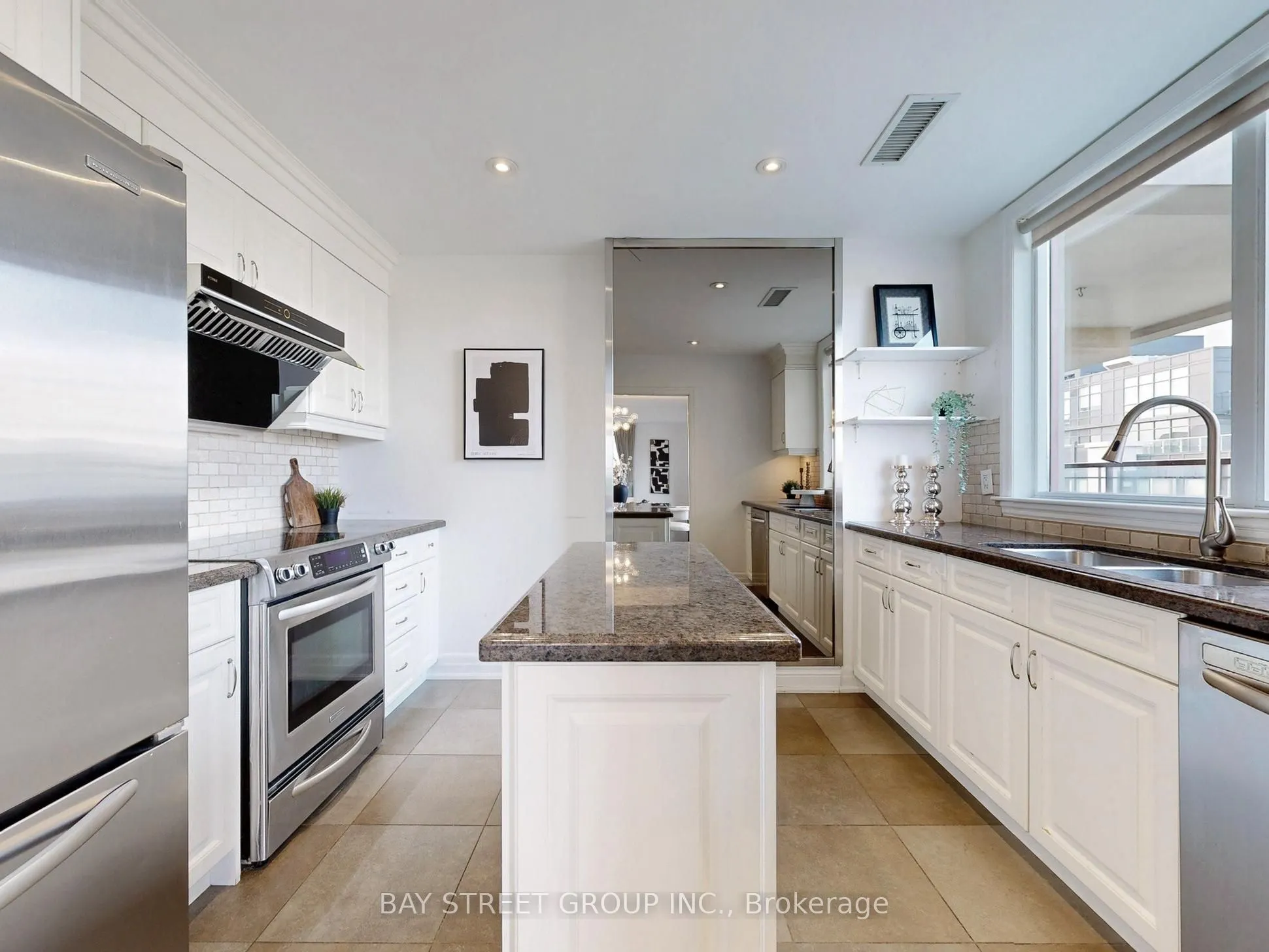 23 Rean Drive, #705