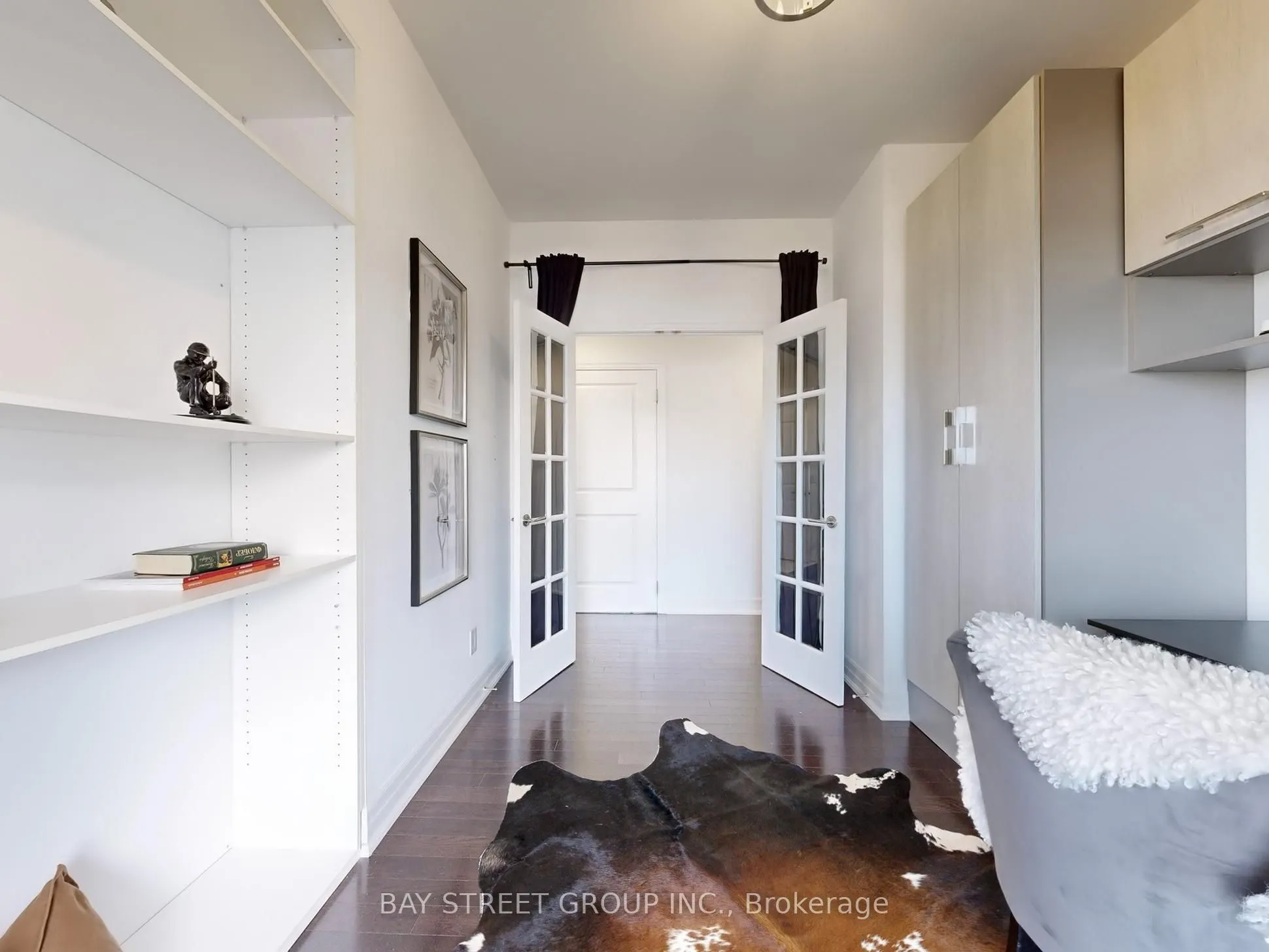 23 Rean Drive, #705