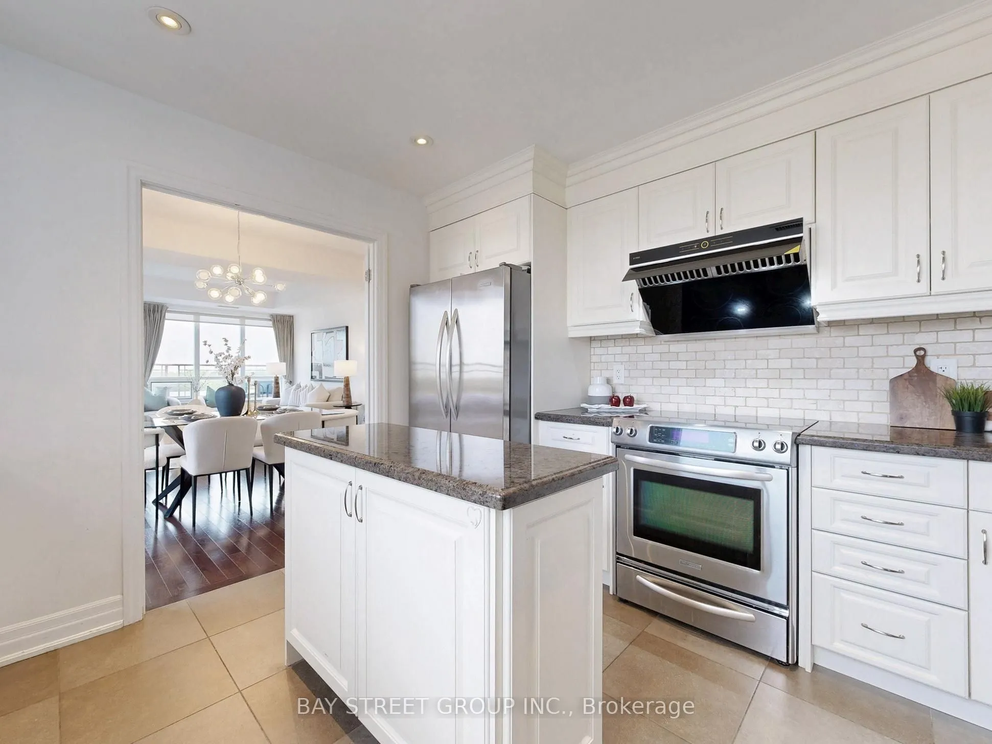 23 Rean Drive, #705