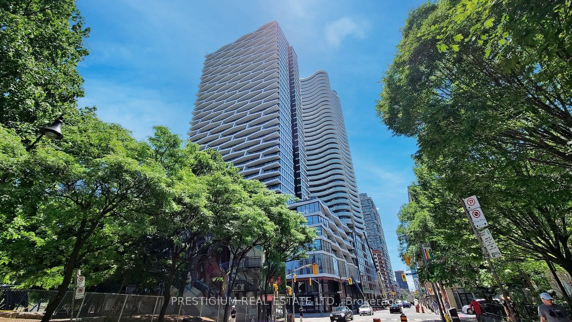 85 Wood Street, #4002