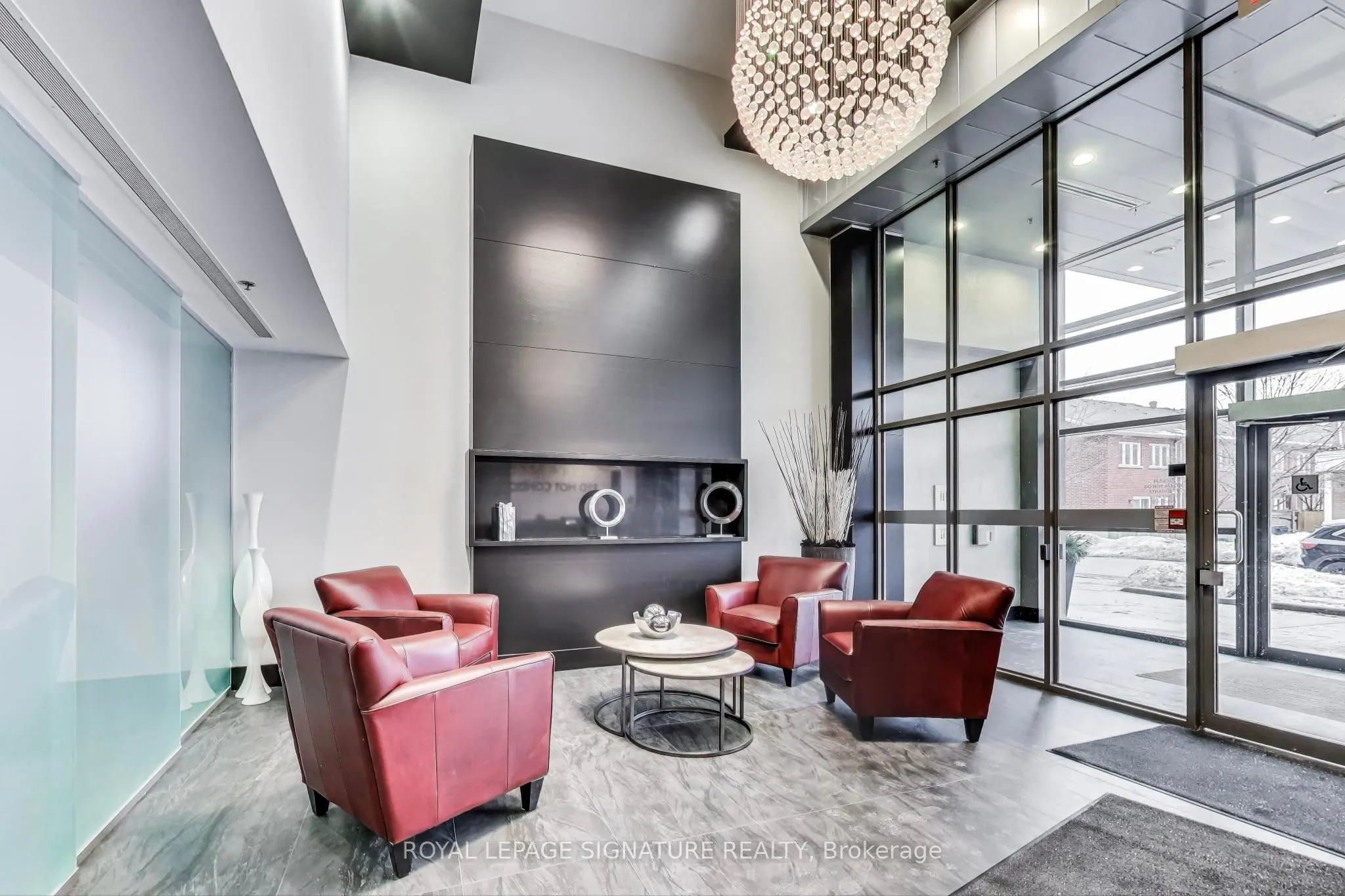 120 Dallimore Circle, #621
