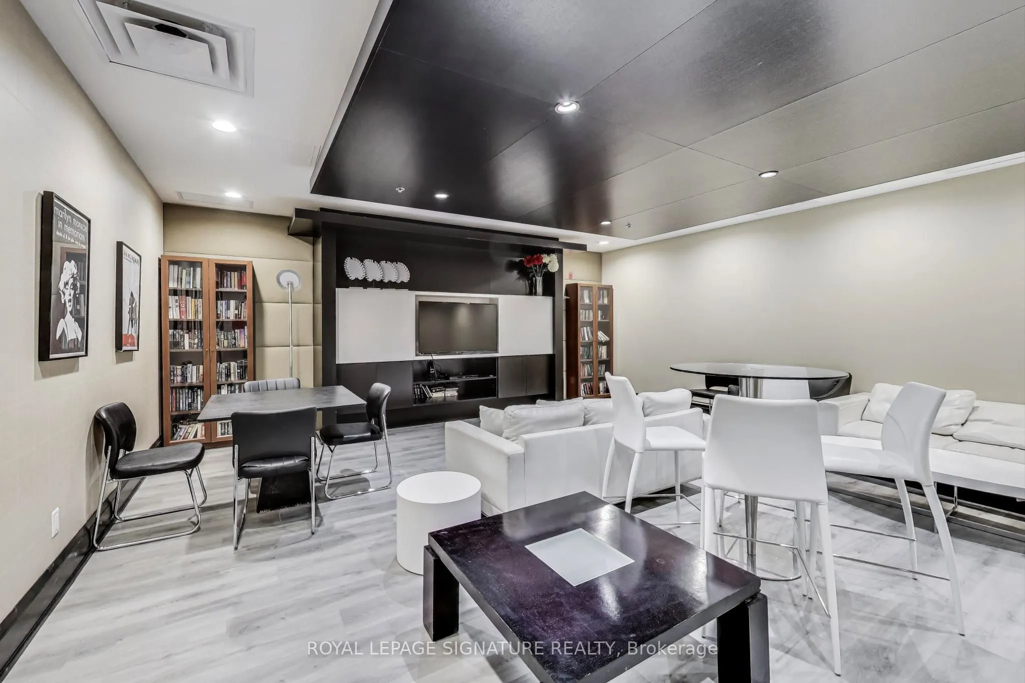 120 Dallimore Circle, #621