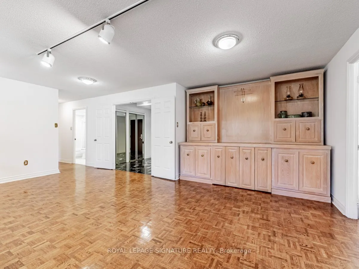 1200 Don Mills Road, #217