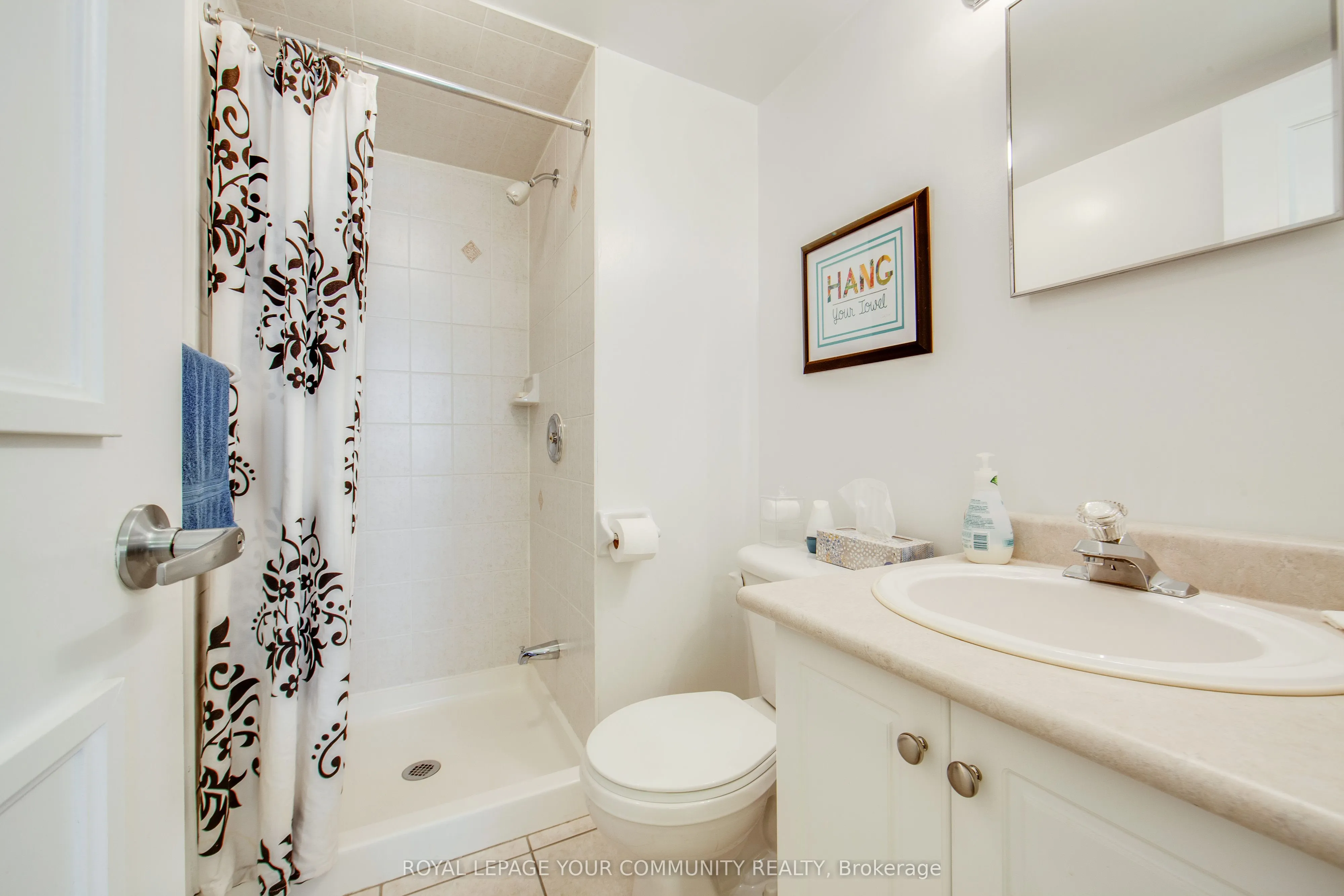 130 Vanderhoof Avenue, #101