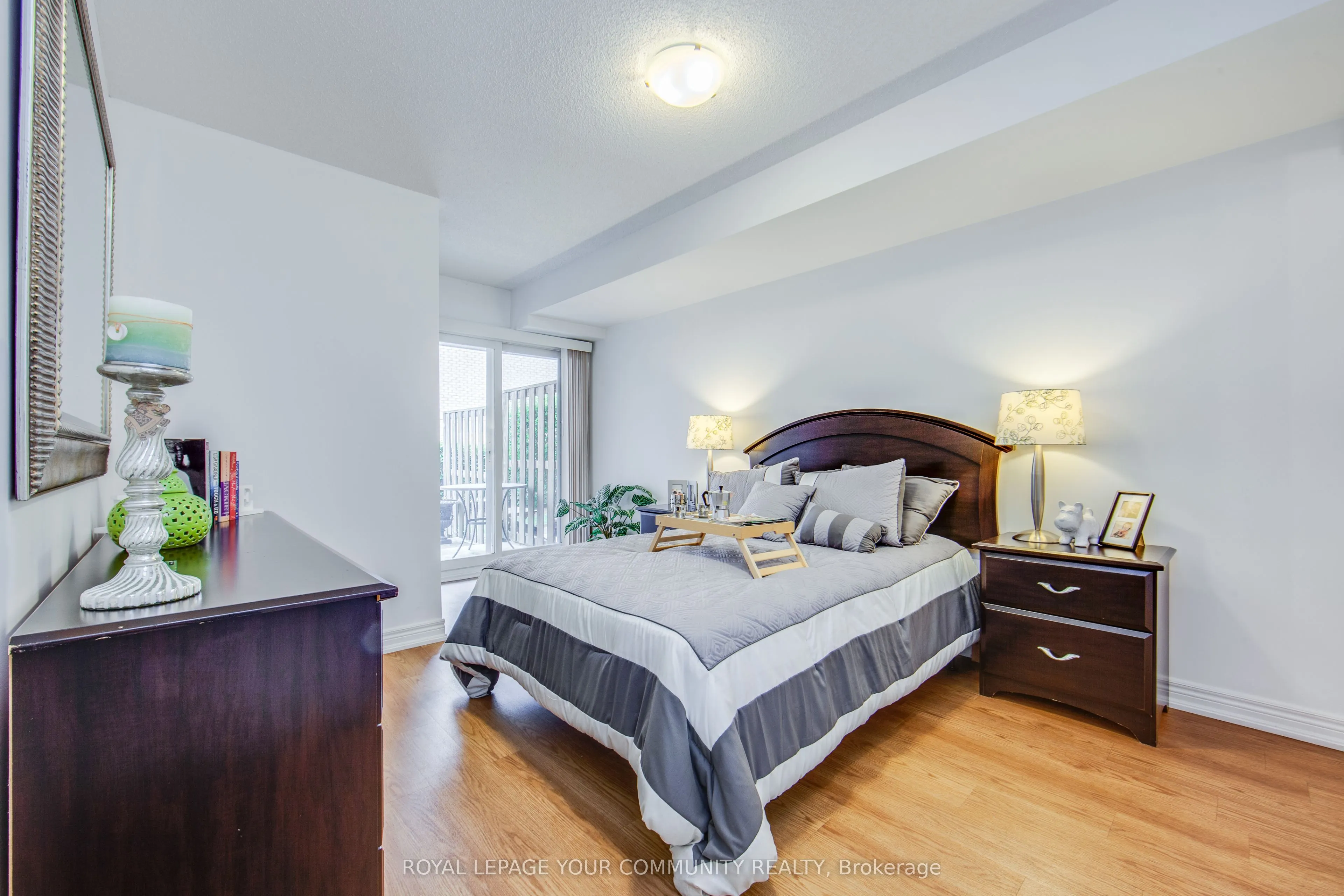 130 Vanderhoof Avenue, #101