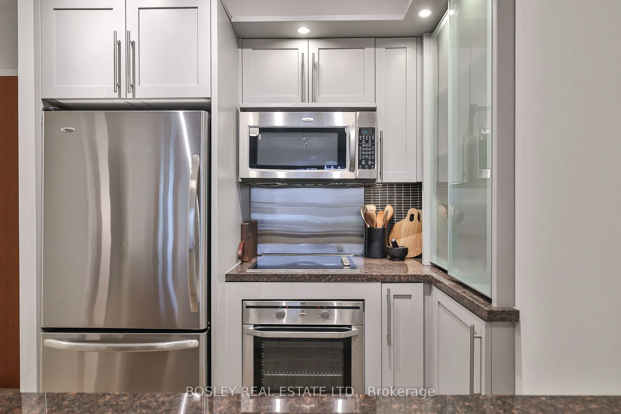 1430 Yonge Street, #201