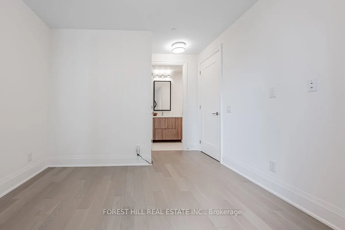 280 Howland Avenue, #201