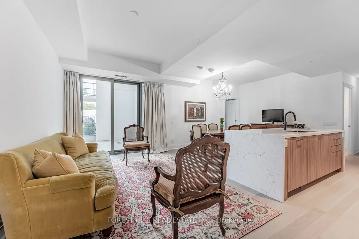 280 Howland Avenue, #201