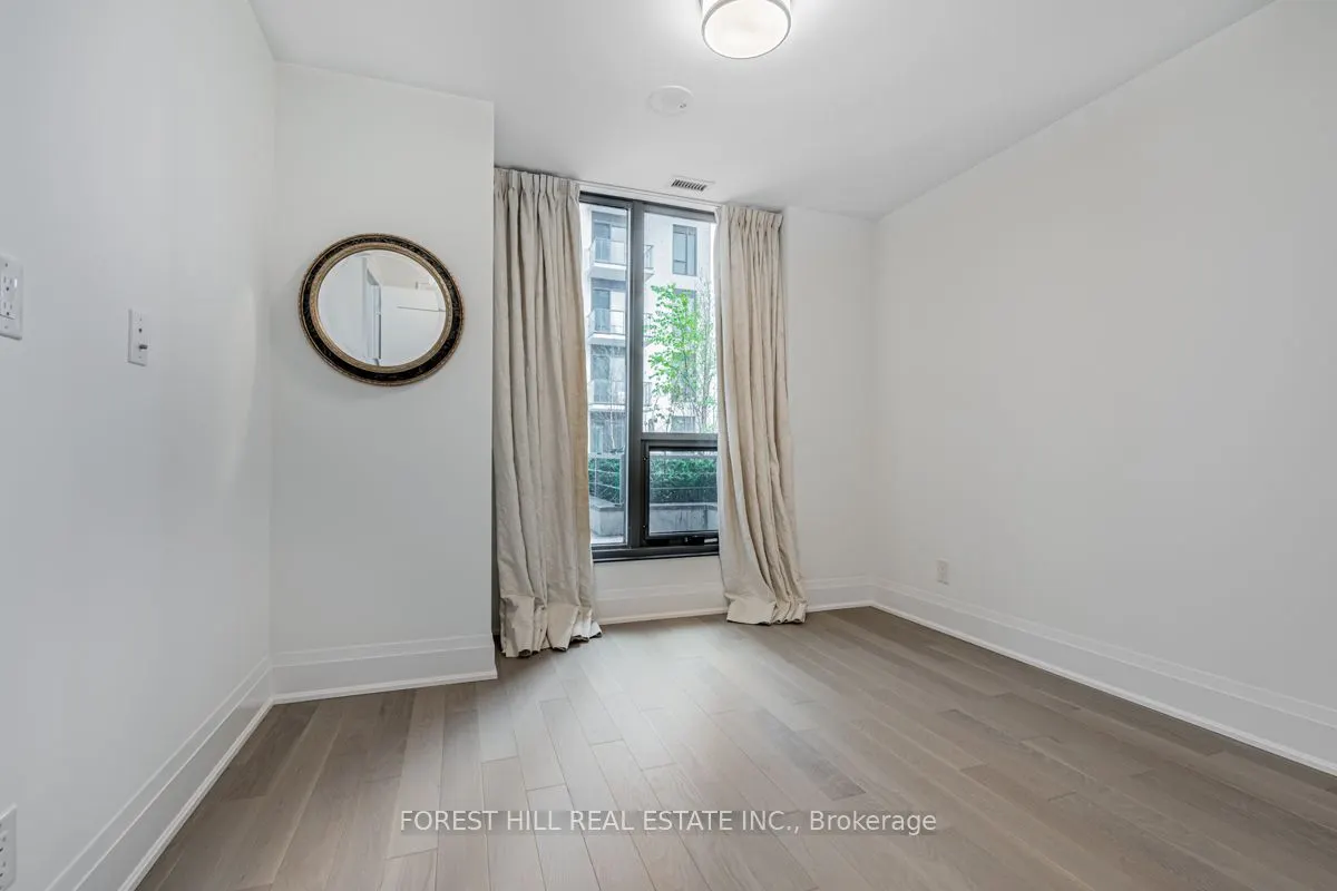 280 Howland Avenue, #201