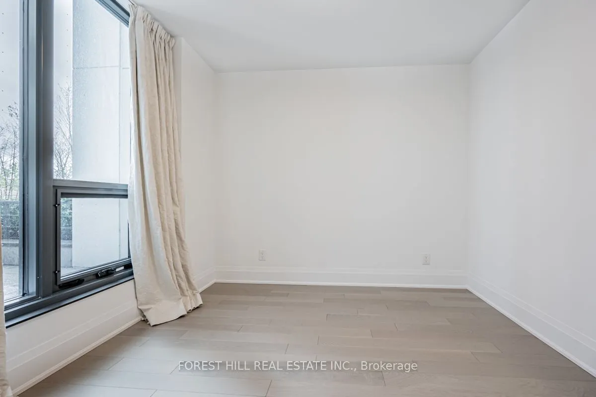 280 Howland Avenue, #201