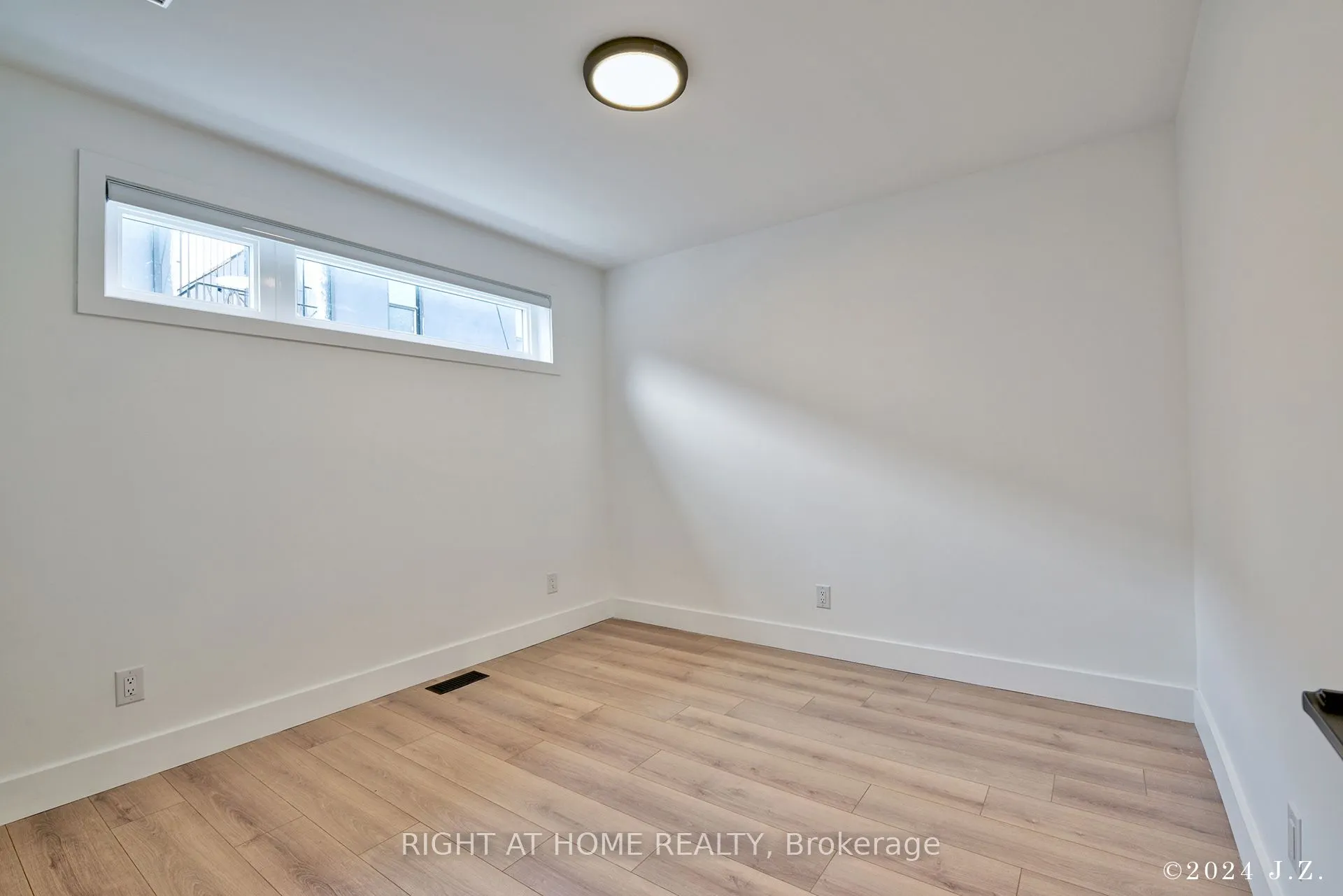 50A Lanark Avenue