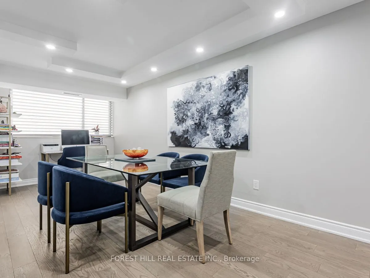 15 Mcmurrich Street, #201