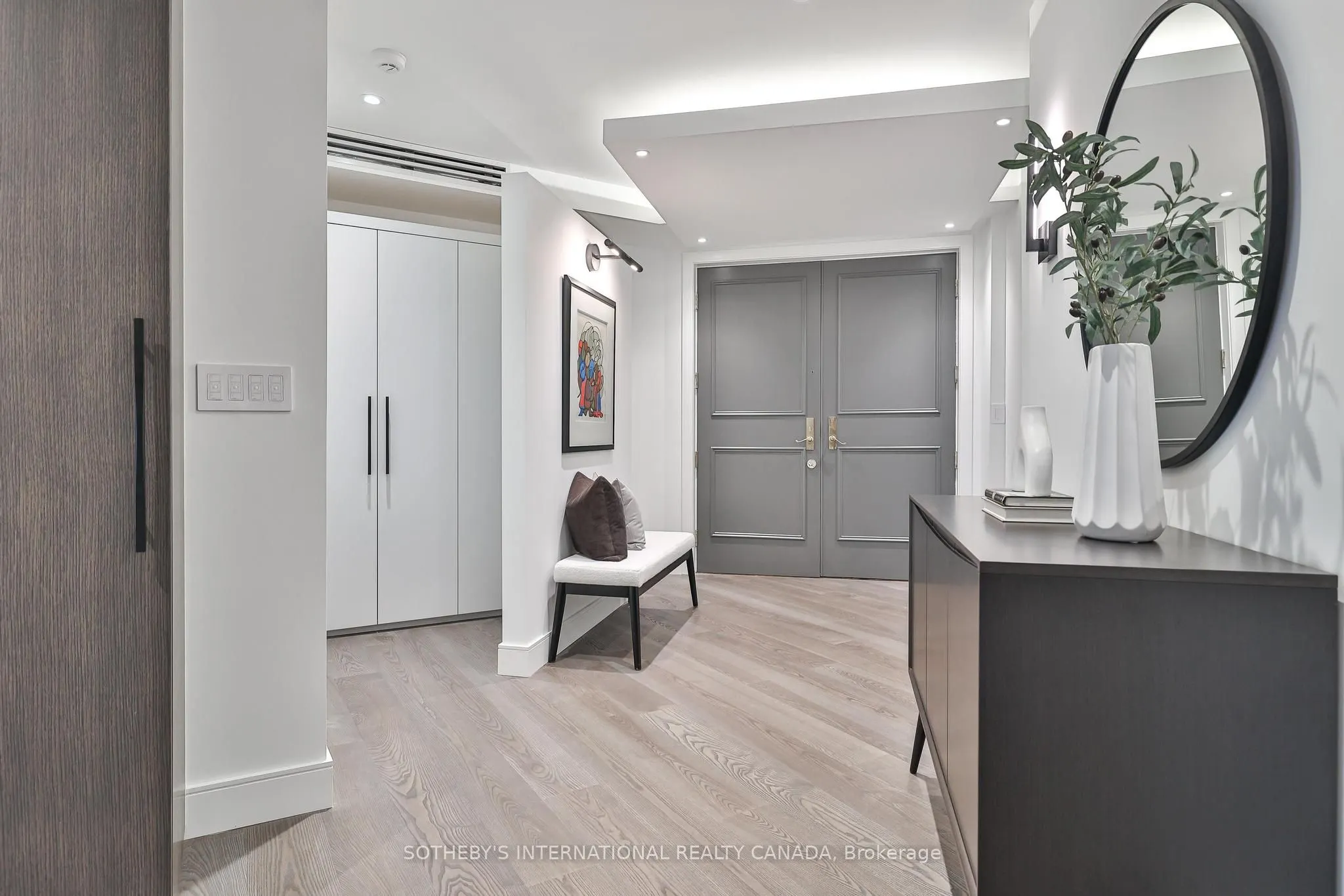 342 Spadina Road, #405