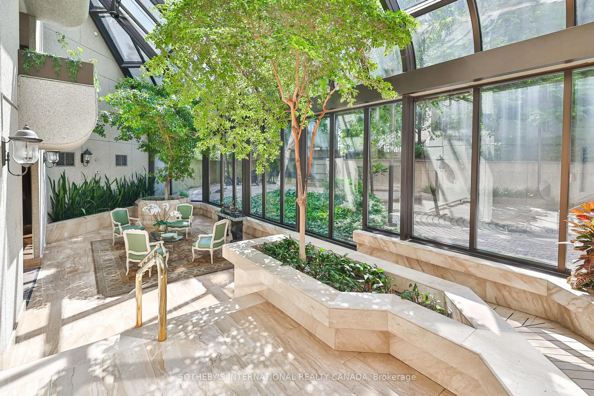 342 Spadina Road, #405