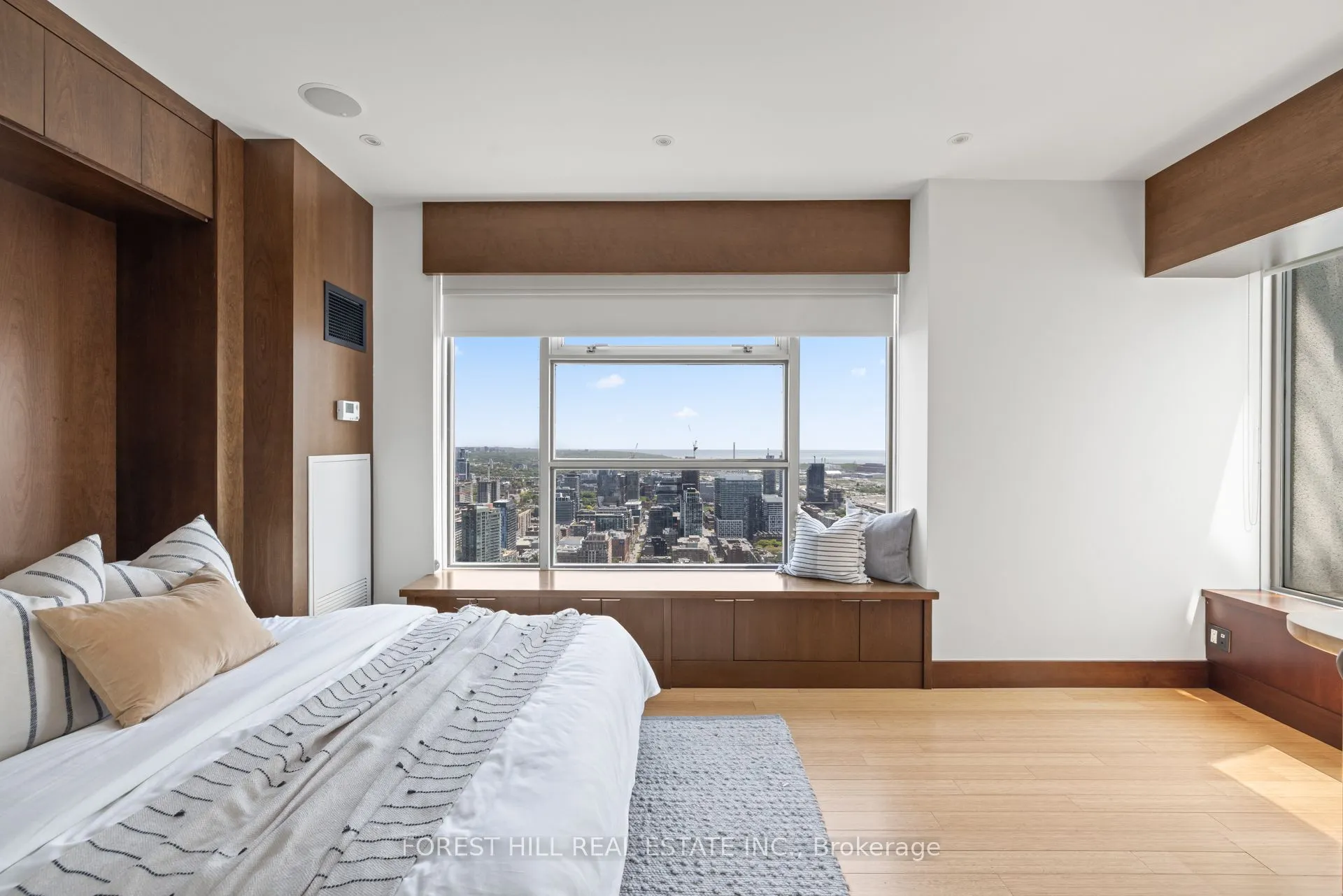 1 King Street W, ##4307