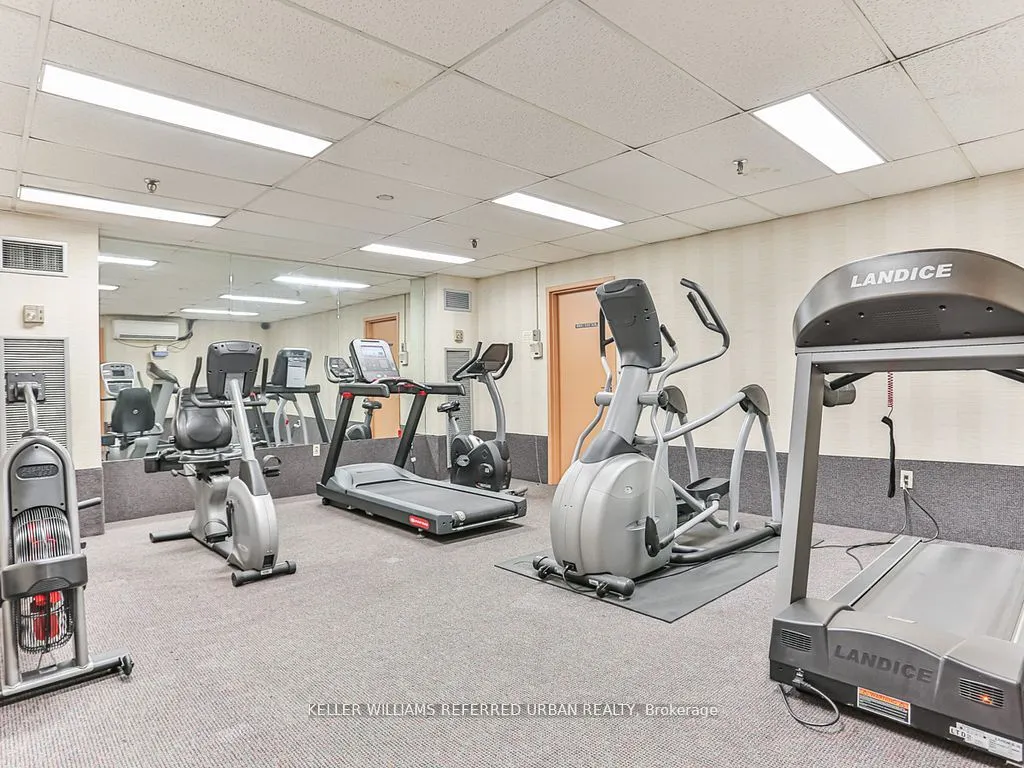 3000 Bathurst Street #110