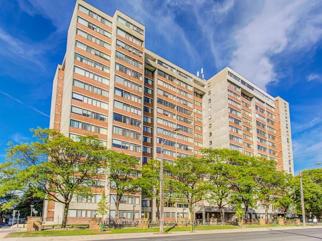 3000 Bathurst Street #110
