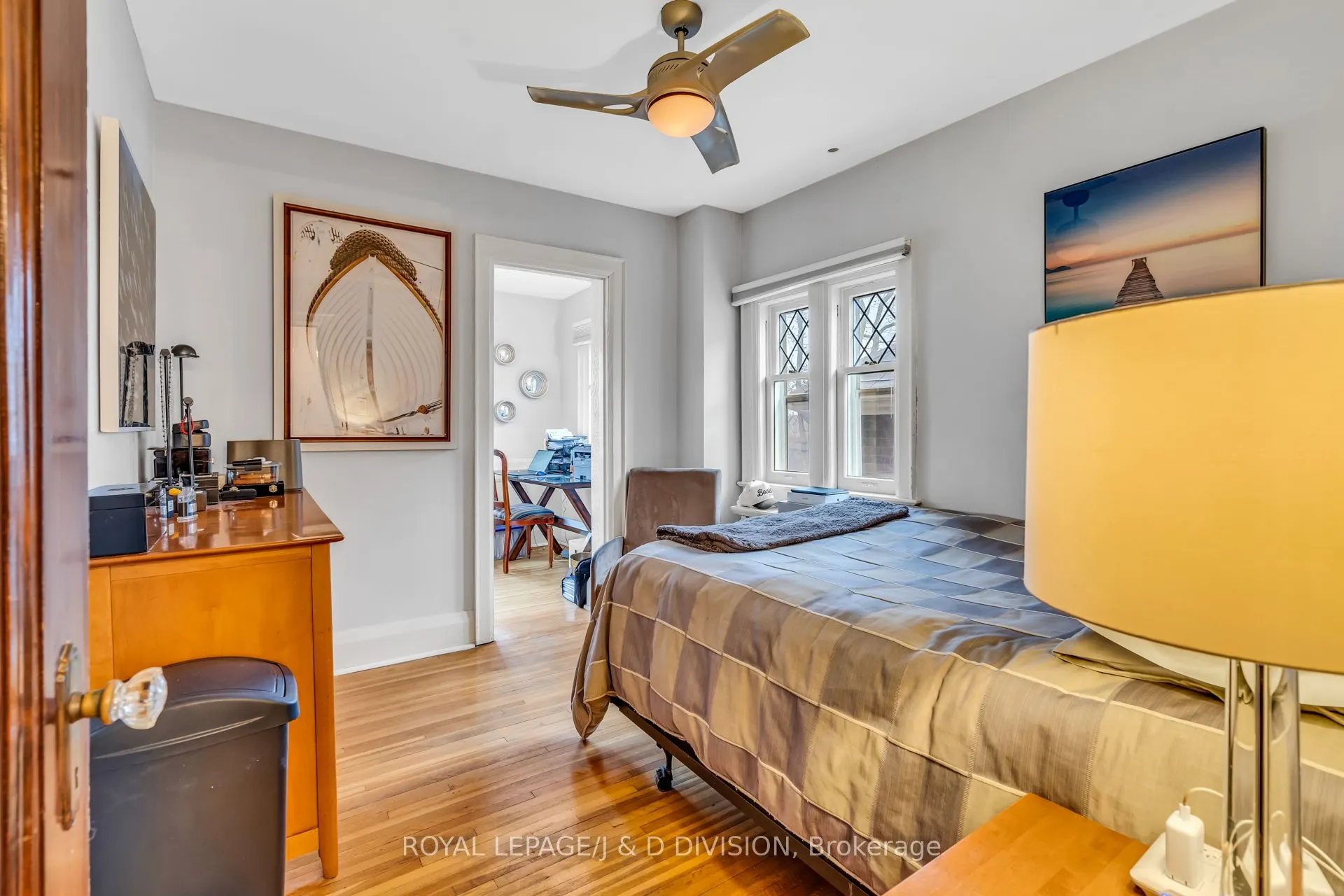 77 College View Avenue