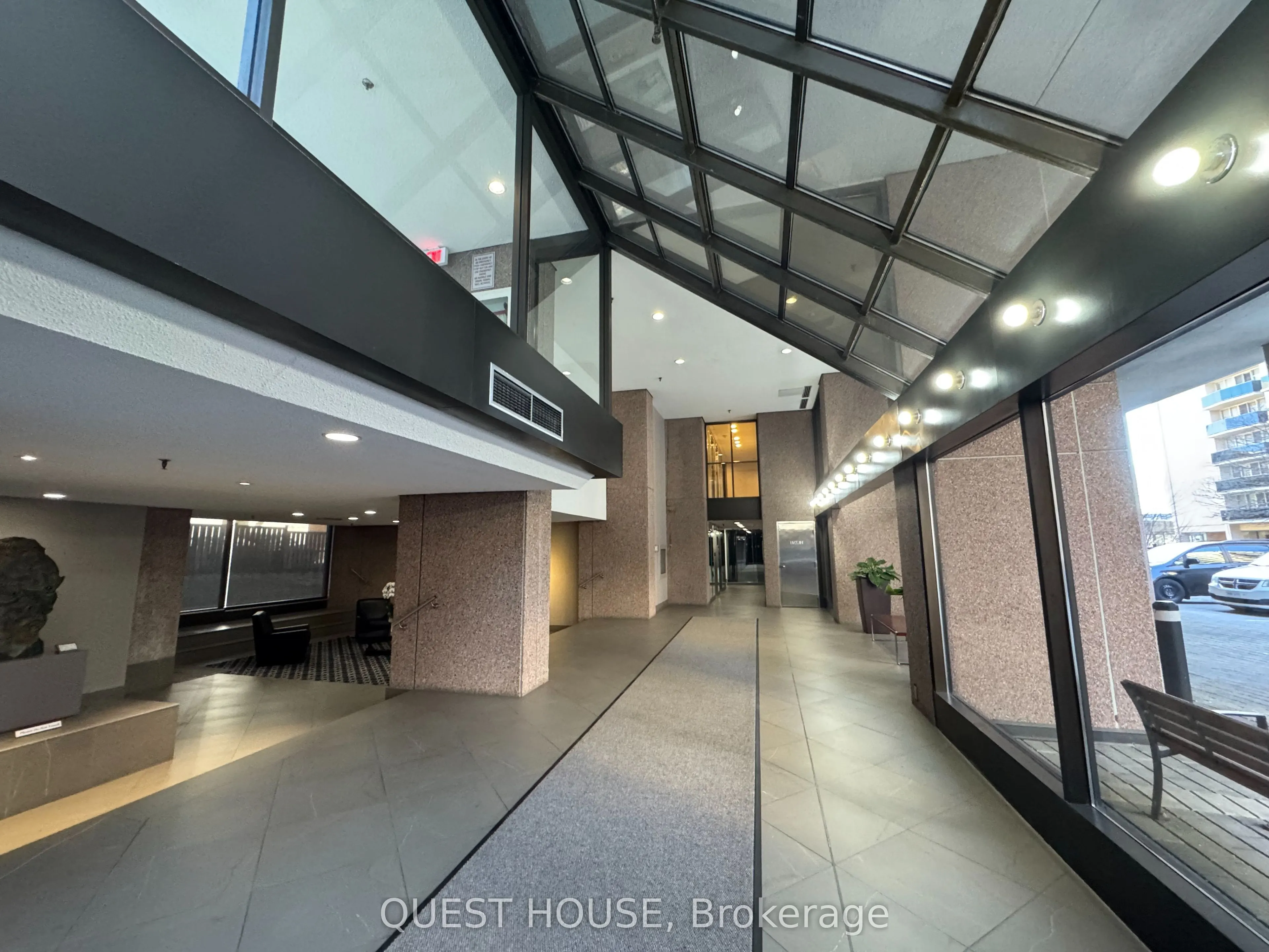 447 Walmer Road, #Ph10