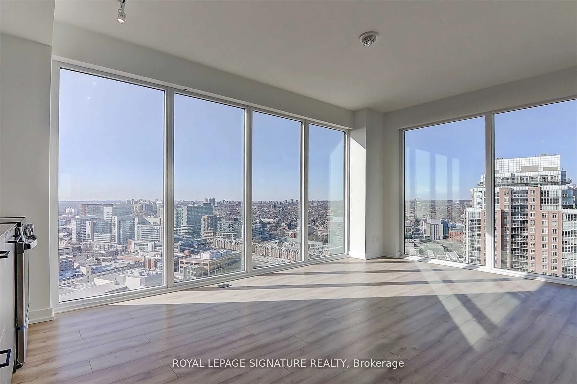 135 East Liberty Street, #1005