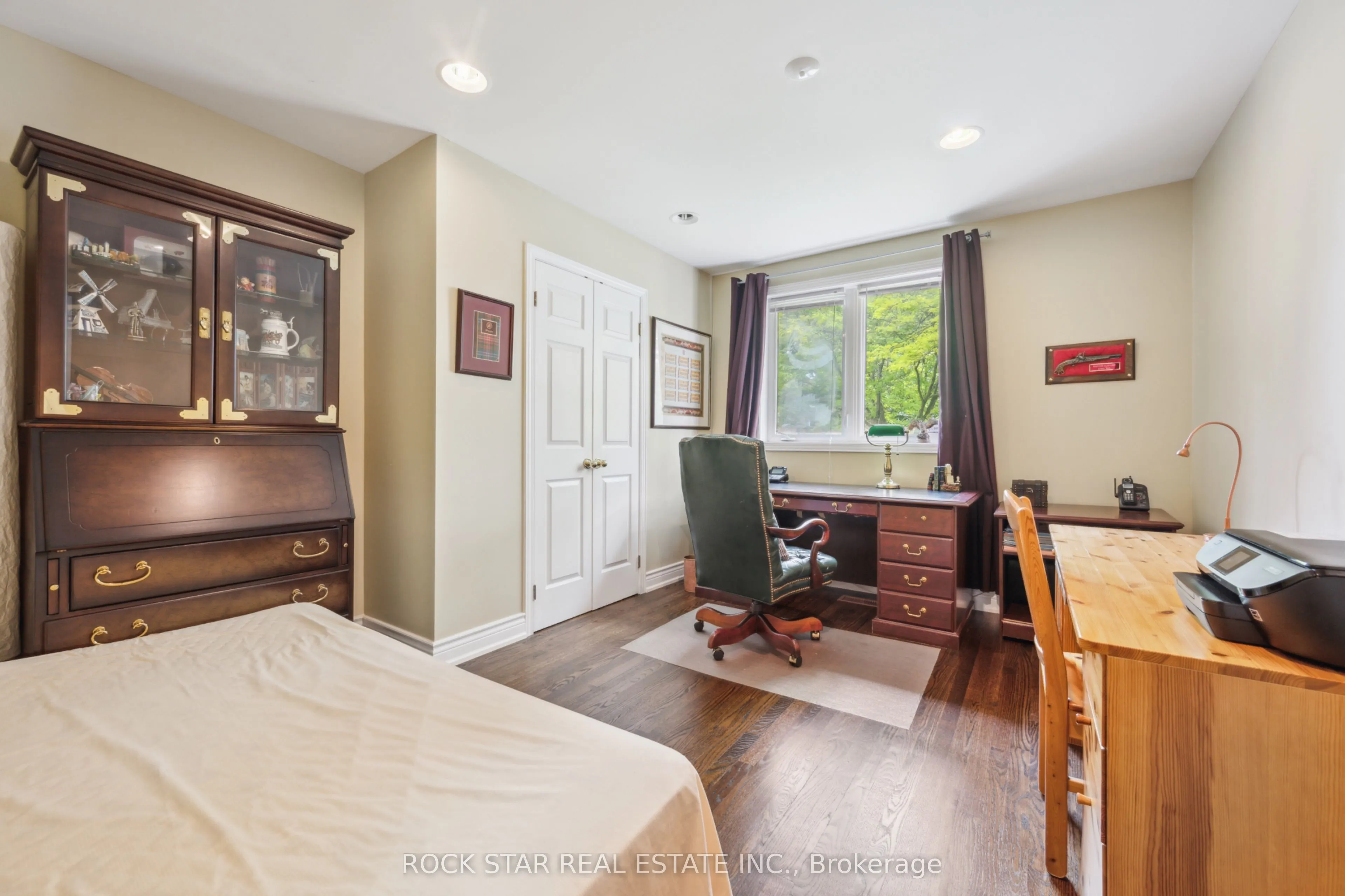 22 Fairmeadow Avenue