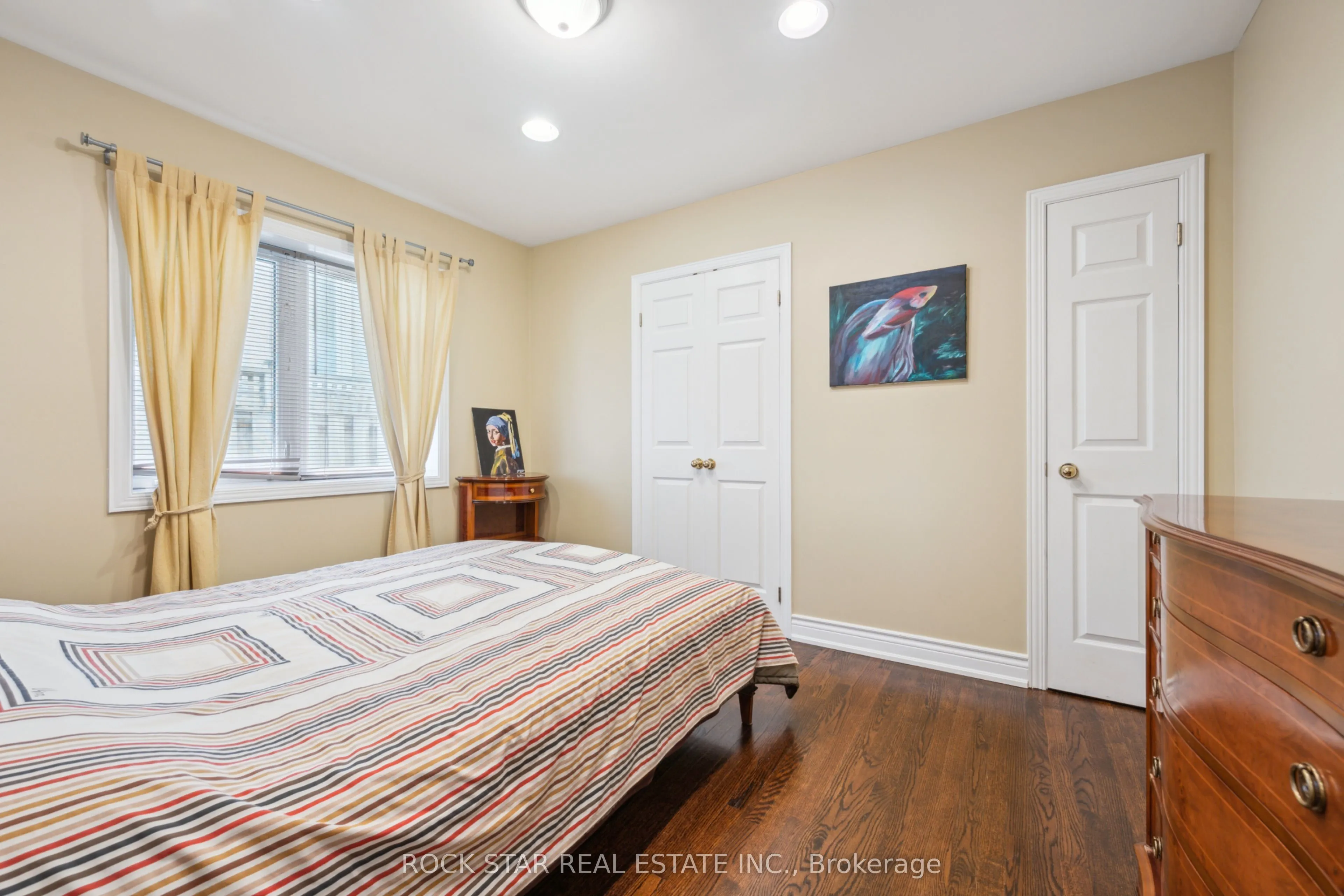 22 Fairmeadow Avenue