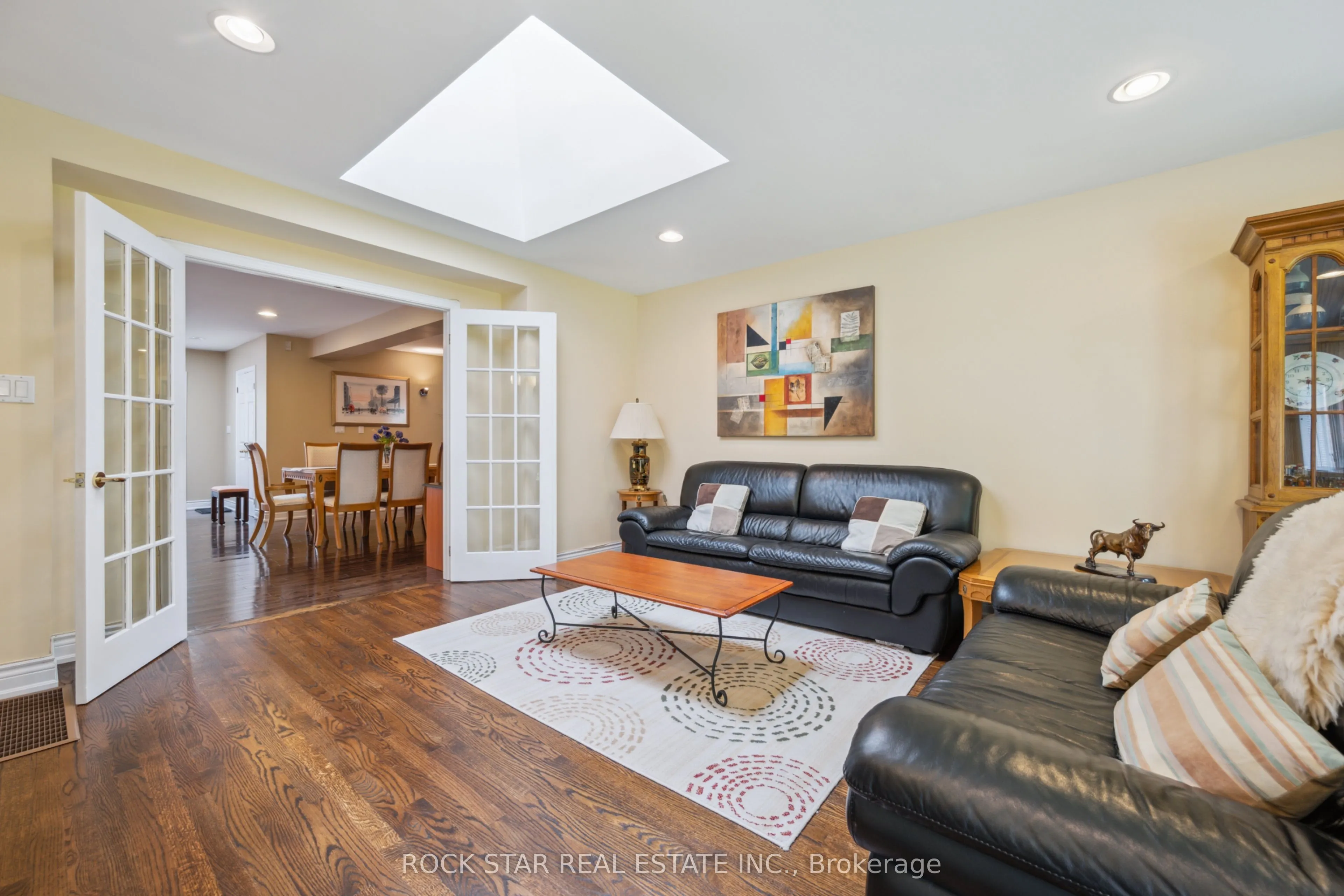 22 Fairmeadow Avenue
