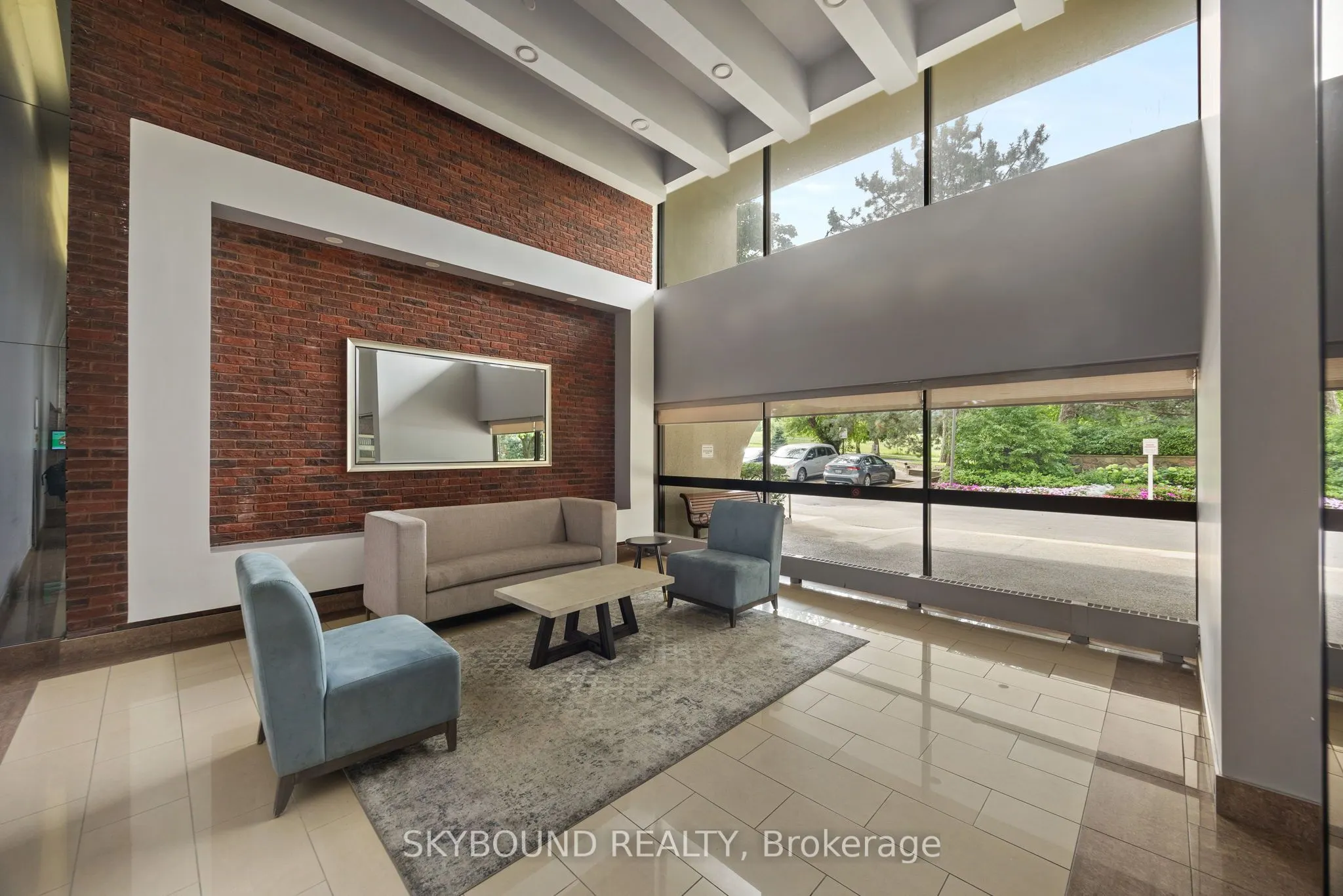 260 Seneca Hill Drive, #1203