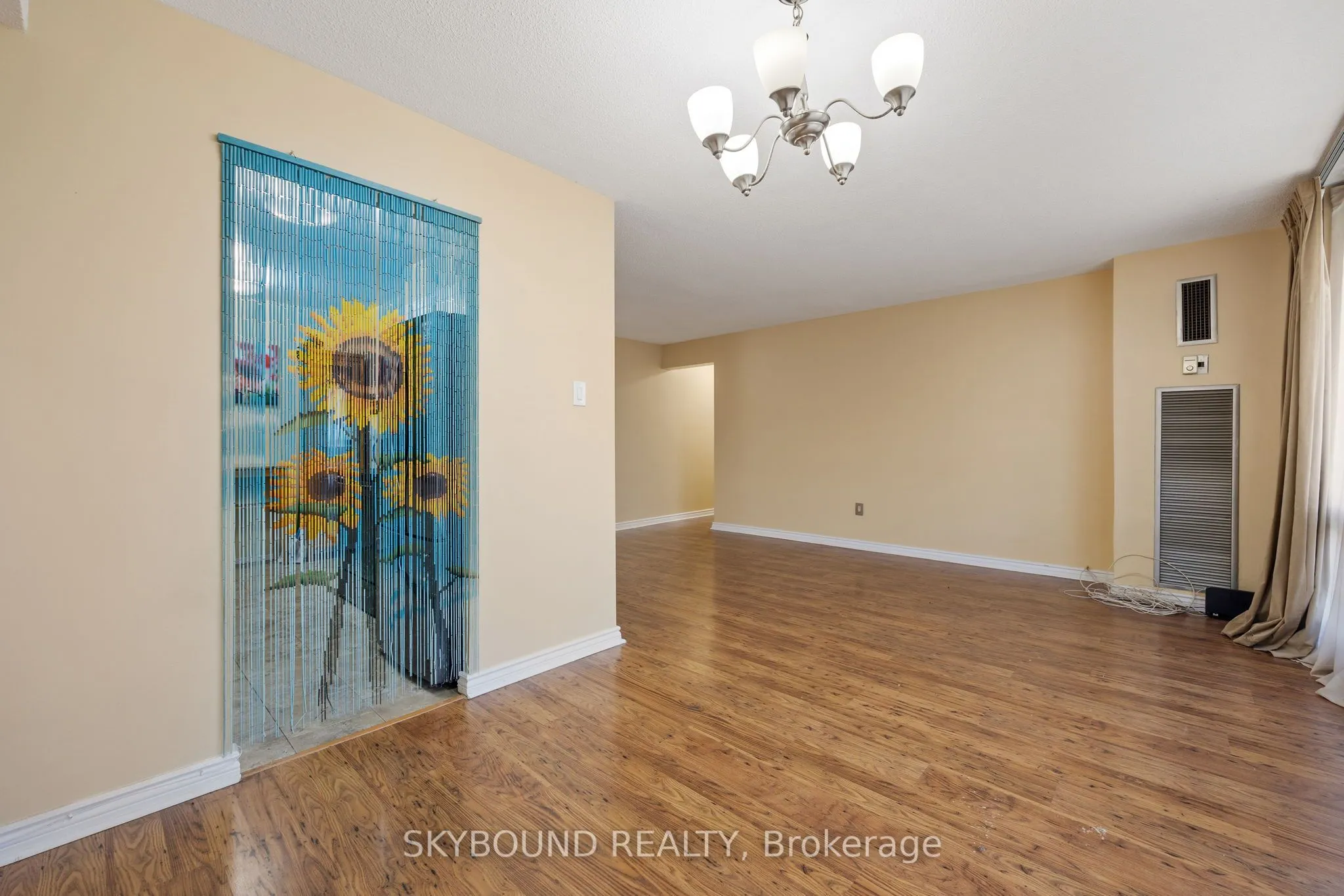 260 Seneca Hill Drive, #1203
