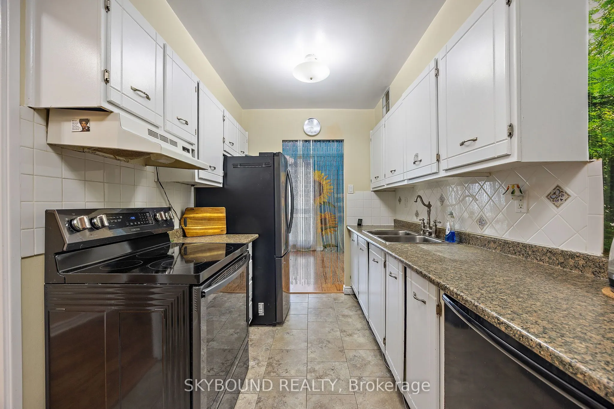 260 Seneca Hill Drive, #1203