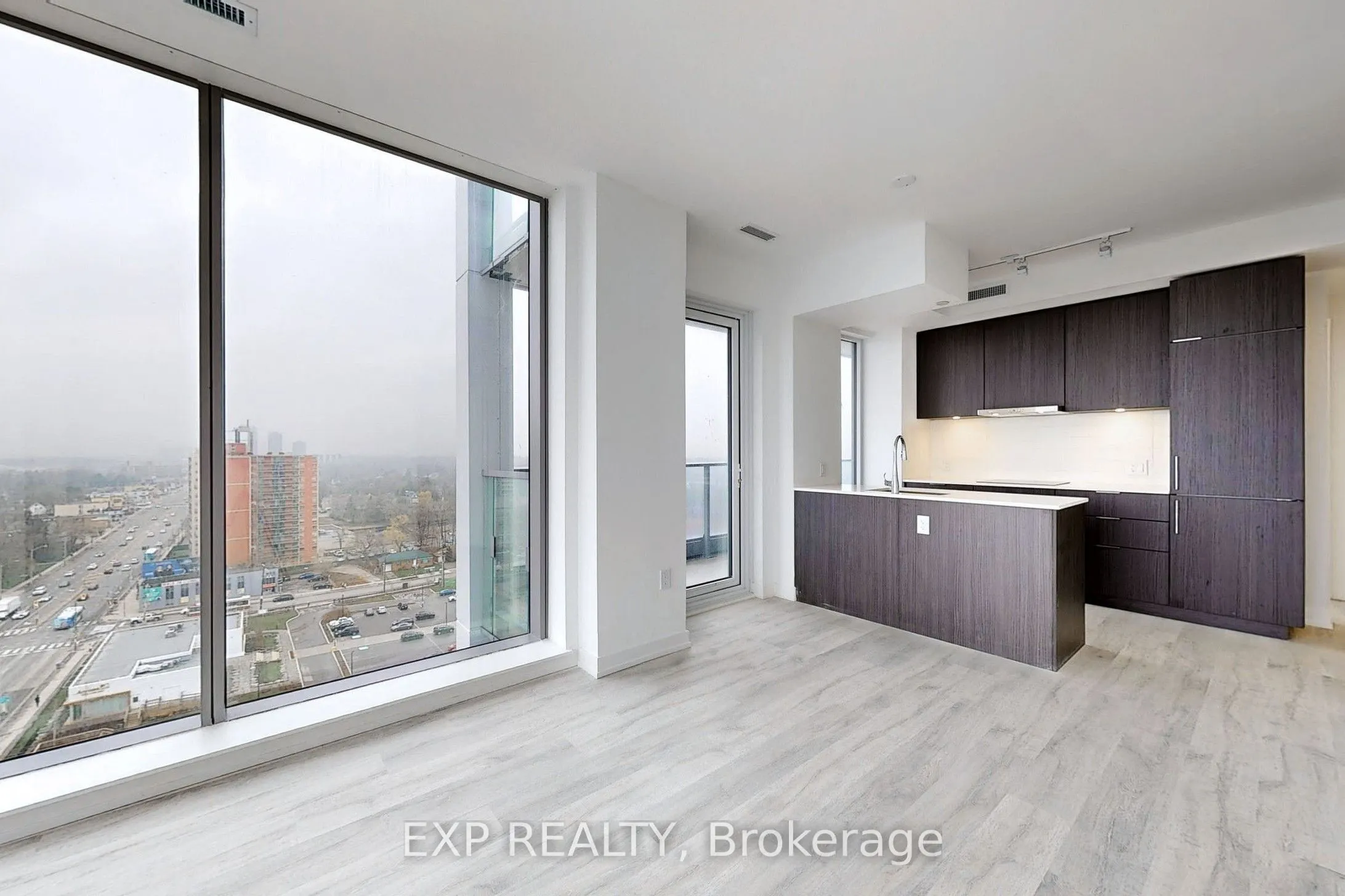 7 Golden Lion Hts Avenue, #1409