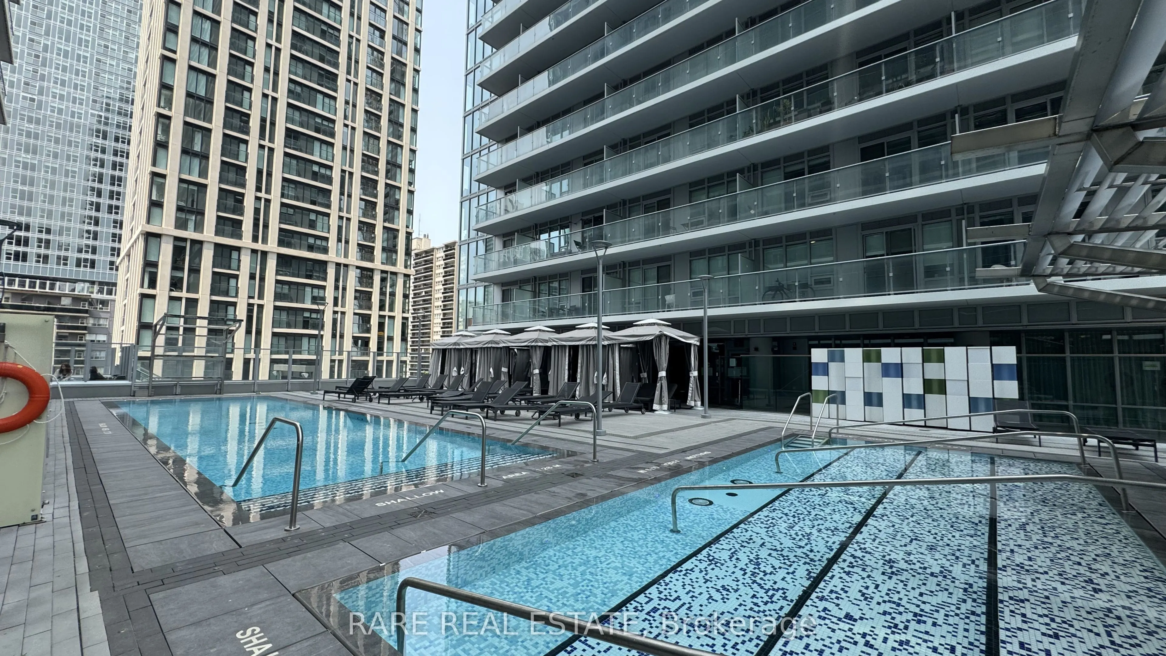 195 Redpath Avenue, #2312