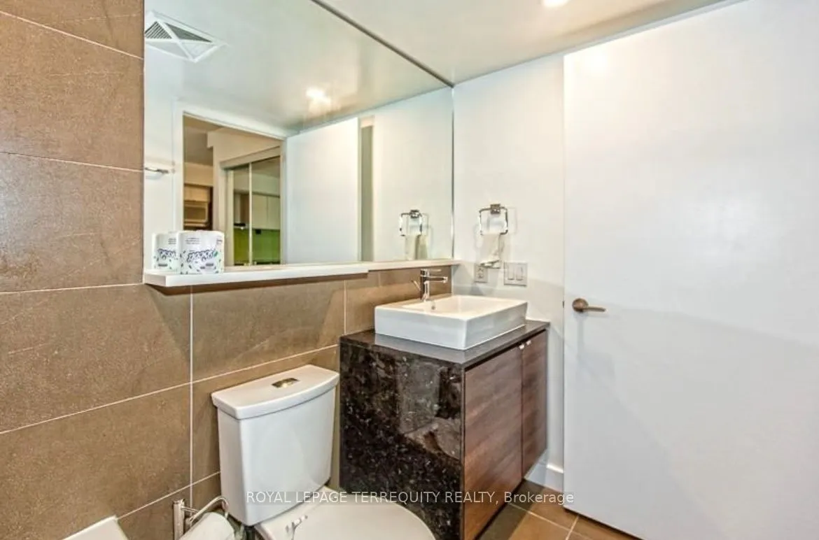 121 Mcmahon Drive, #307