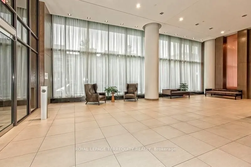 121 Mcmahon Drive, #307