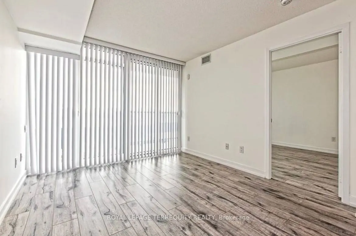 121 Mcmahon Drive, #307