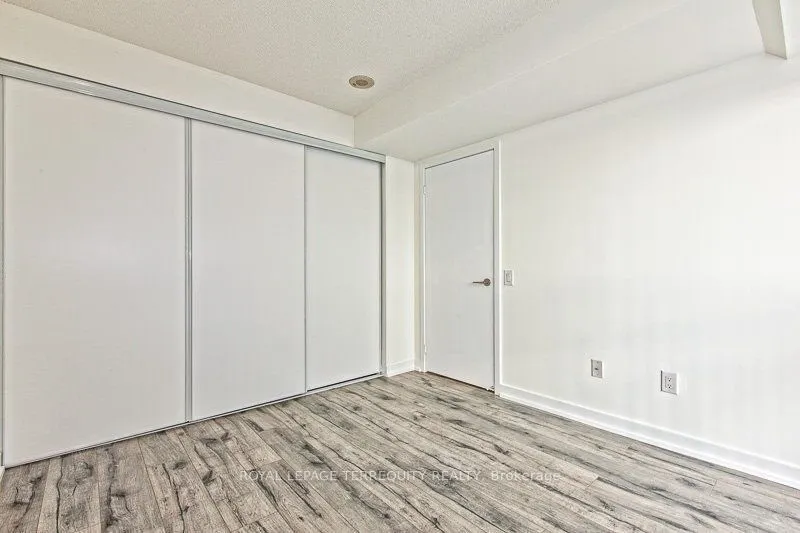 121 Mcmahon Drive, #307