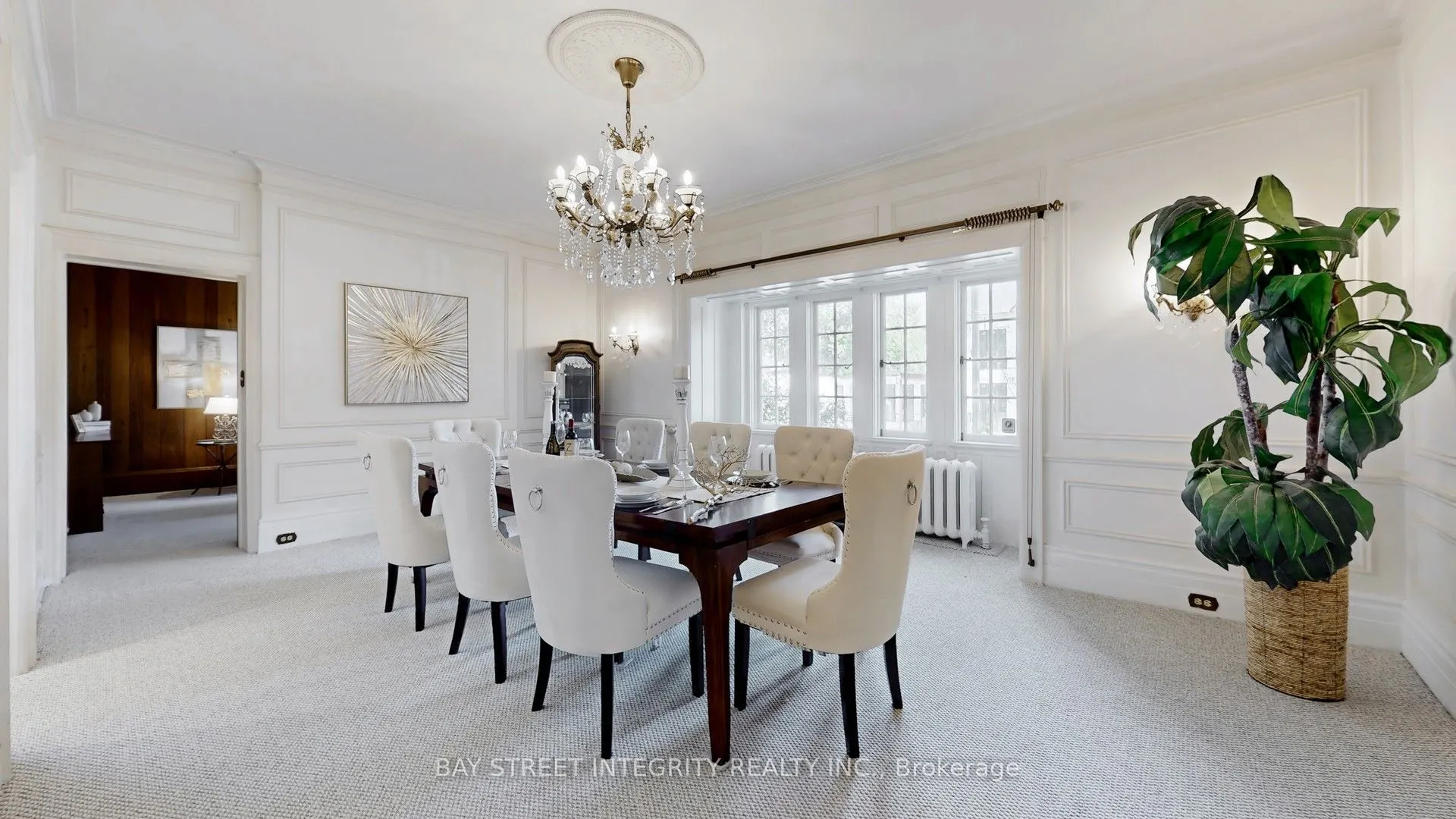 184 Heath Street W