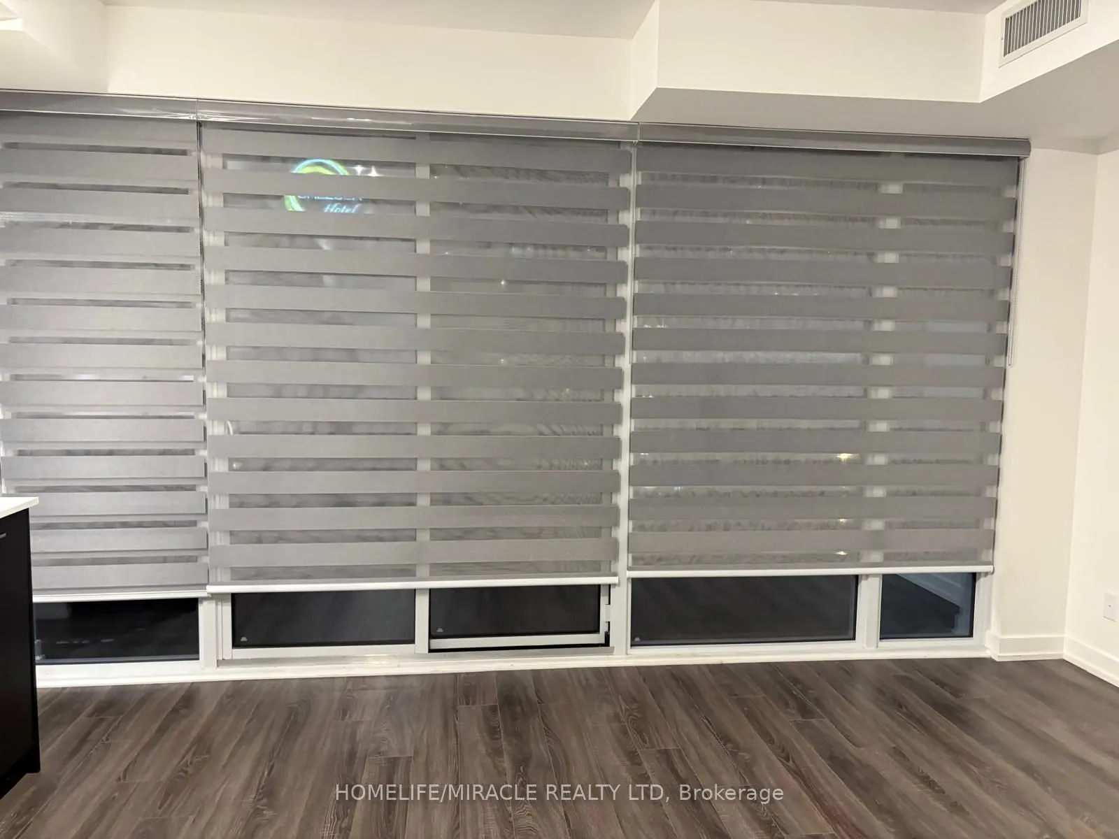 20 Edward Street, #1422